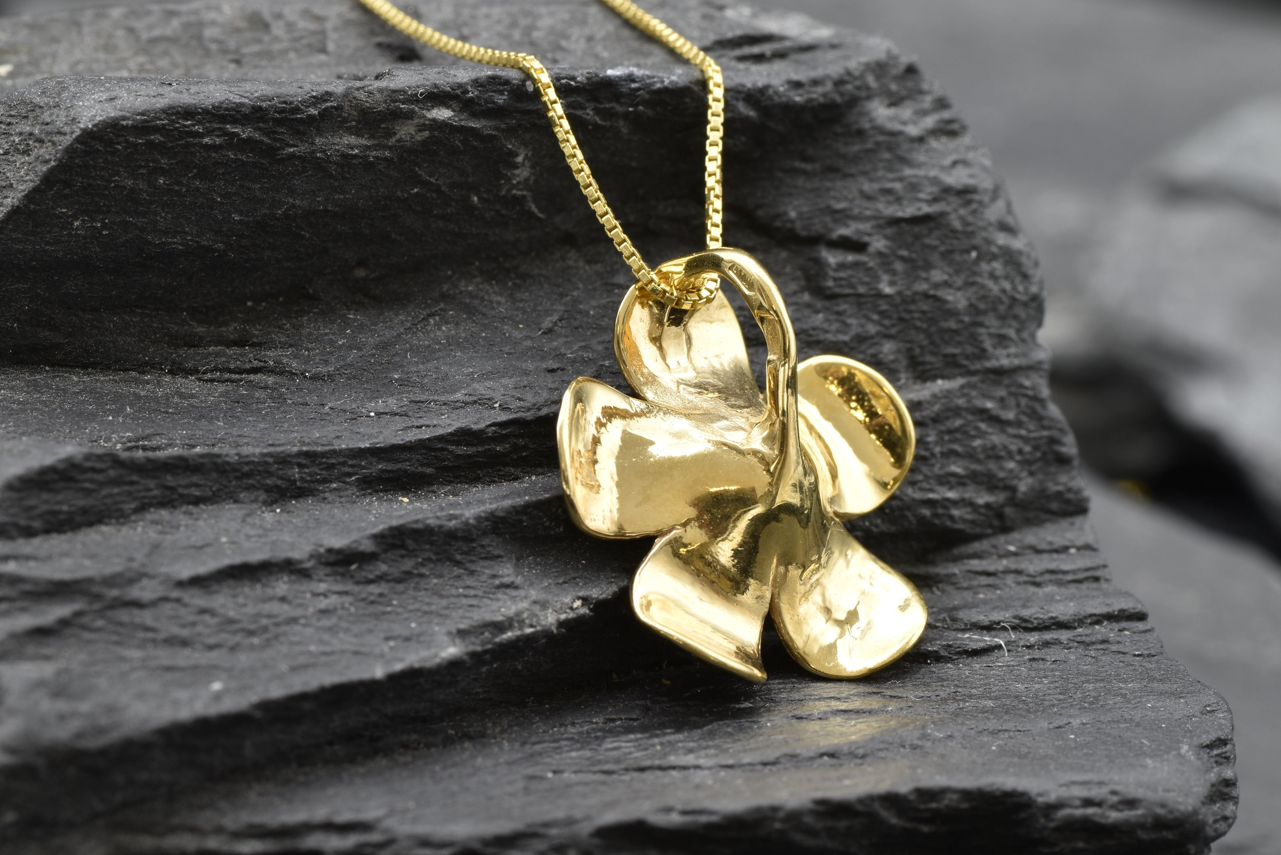 1498-P-0S-Y: Gold Vermeil 18k