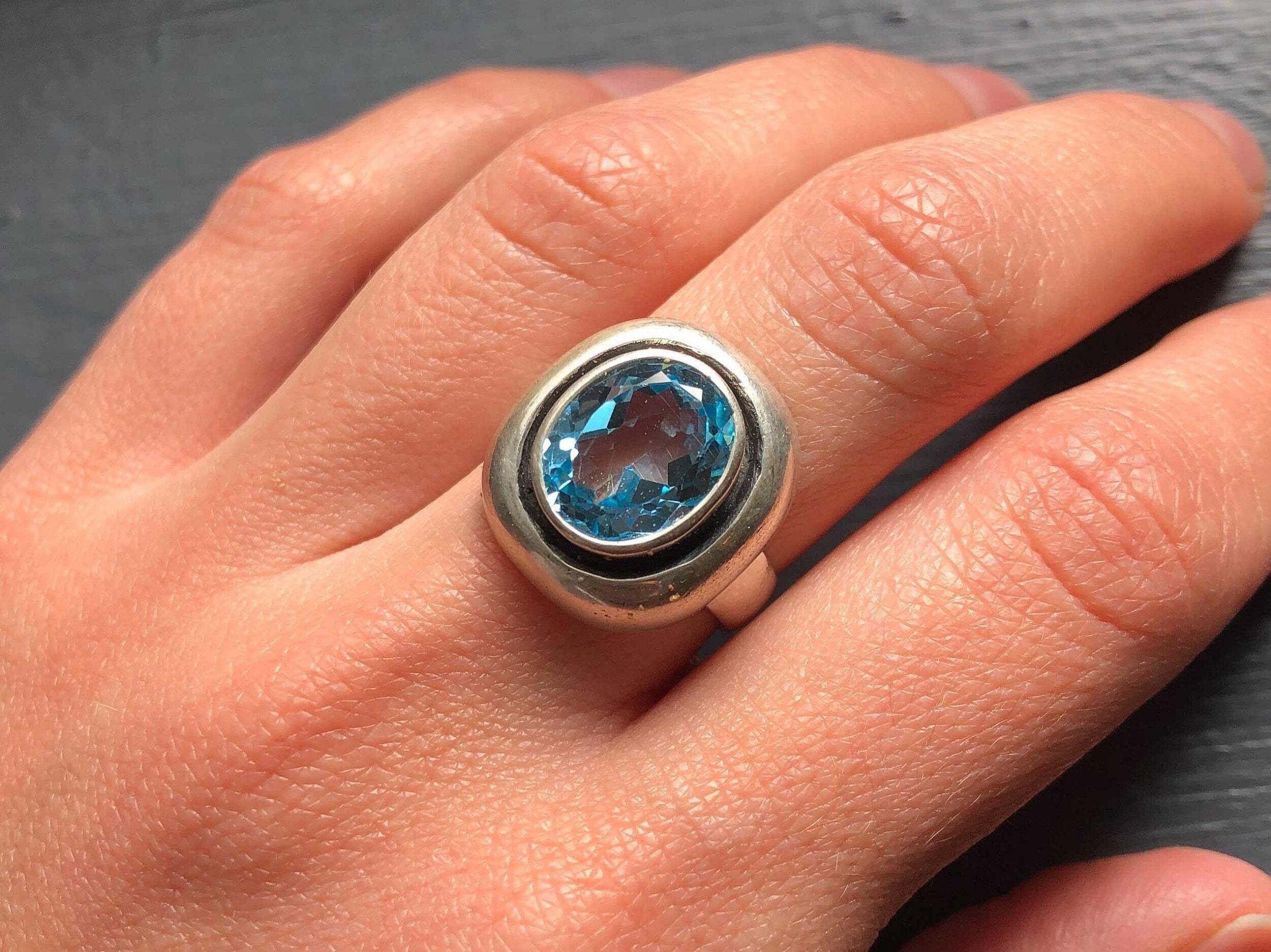 Blue Topaz Ring, Natural Blue Topaz, Vintage Rings, December Birthstone, Artistic Design, December Ring, Solid Silver Ring, Blue Ring, Topaz