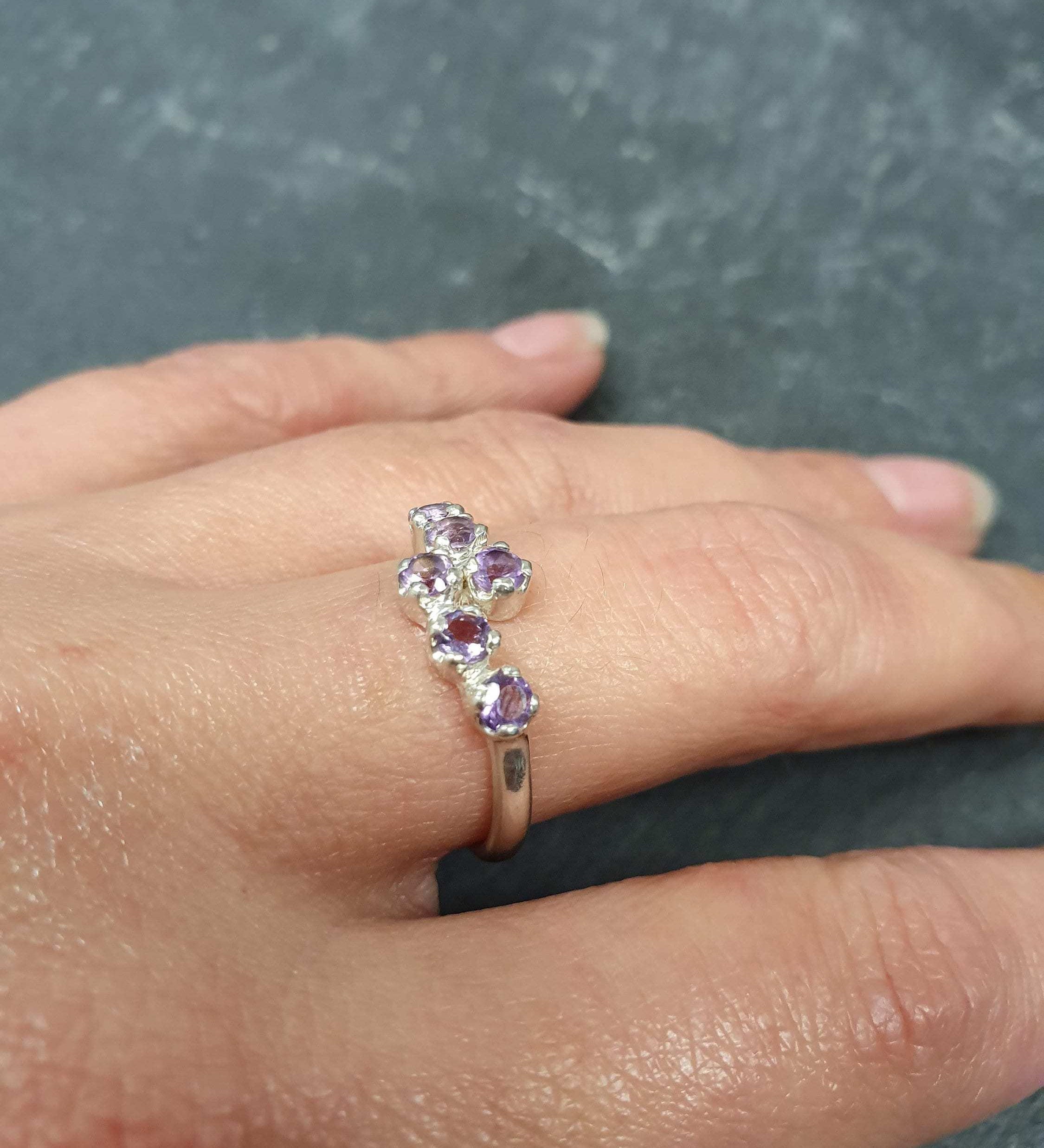Amethyst Band, Natural Amethyst, February Birthstone, Asymmetric Ring, Purple Diamond Ring, Amethyst Ring, Dainty Ring, Solid Silver Ring