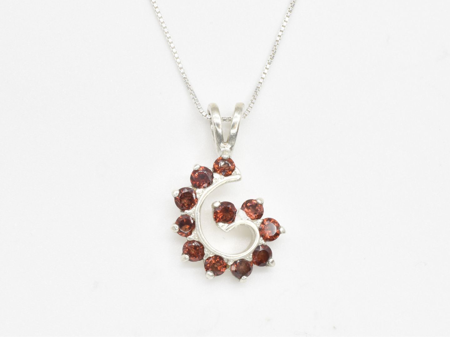 2299-P-nGAR: Sterling Silver 925 Natural Garnet