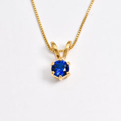 Gold Sapphire Pendant - Royal Blue Necklace - Vintage Round Necklace made in 18k Gold Vermeil. Ideal for everyday wear and perfect for birthday gifting and special occasions.