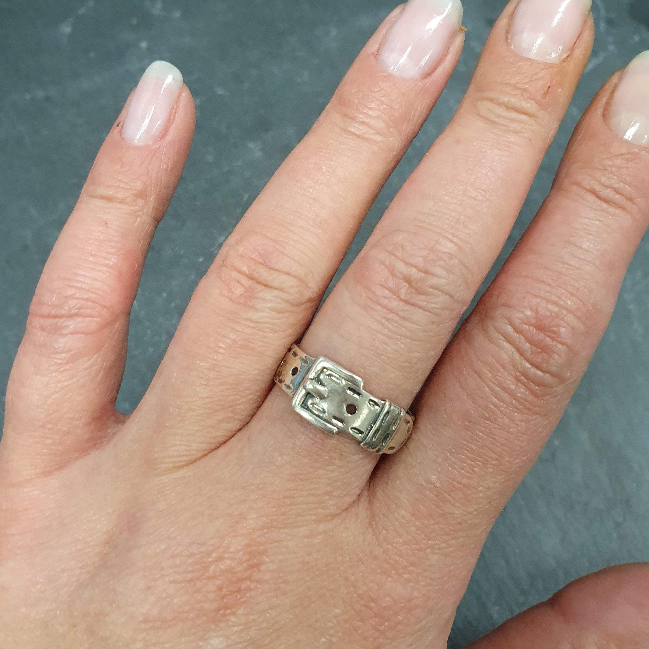 Silver Belt Ring, Buckle Ring, Strap Ring, Sterling Silver Ring, Thick Silver Band, Wide Band, Cowboy Ring, Vintage Style Ring, Sturdy Band