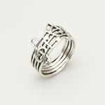 Sterling Silver Musical Note Ring, a perfect blend of style and sentiment for music lovers and memorable giving moments.