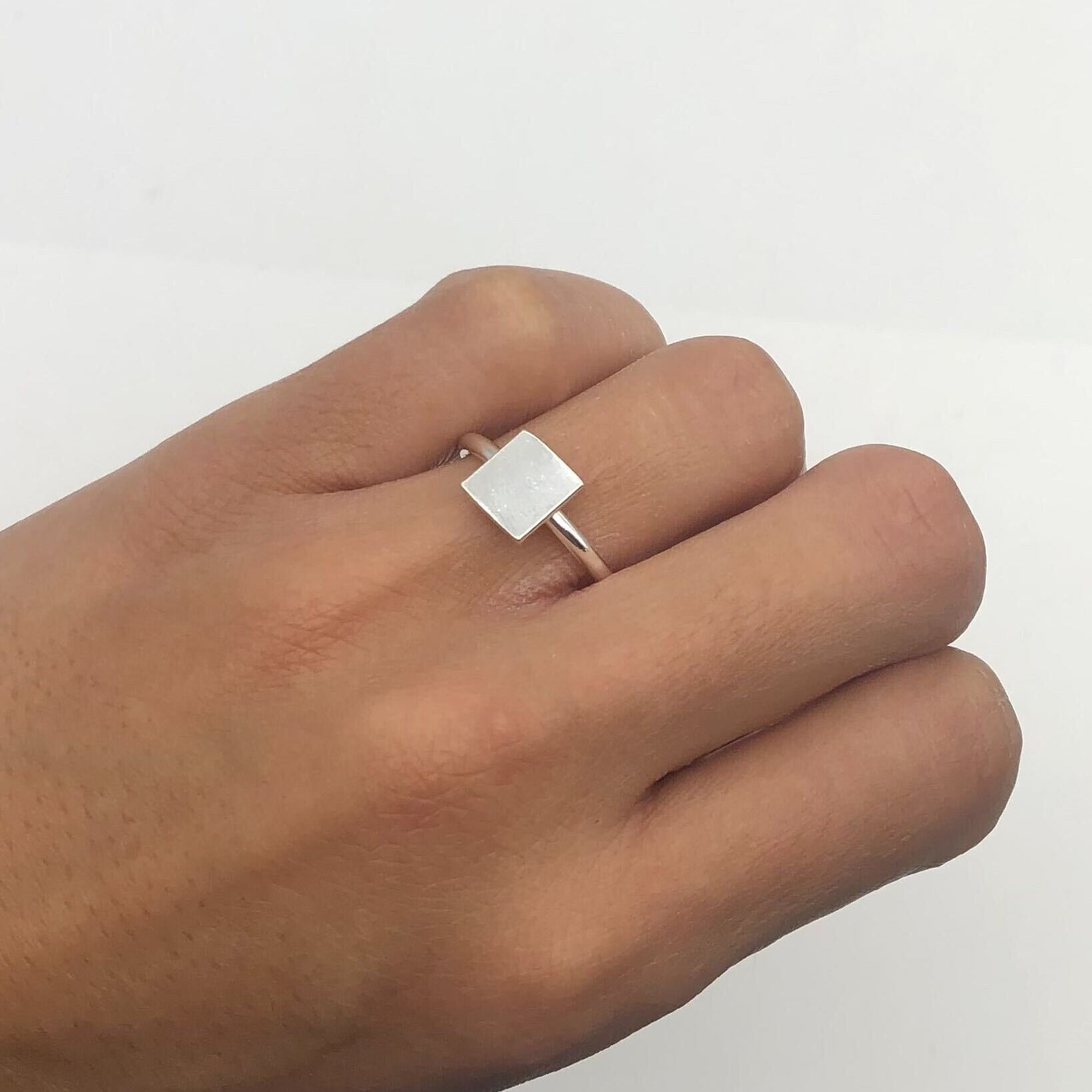 Small Square Ring, Minimalist Ring, Square Band, Simple Ring, Square Stackable Ring, Small Pinky Ring, Little Finger Ring, Geometric Ring