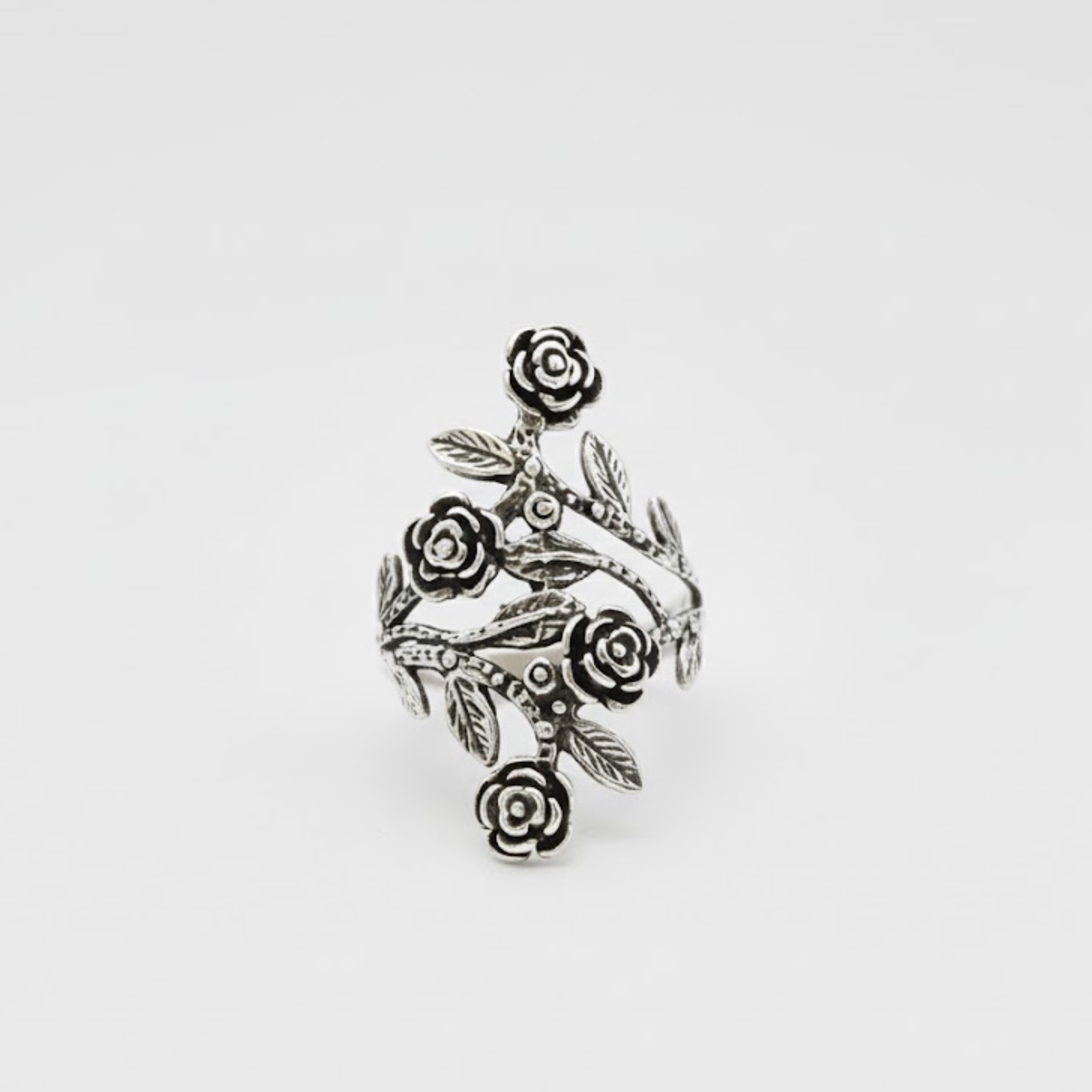 Stunning Long Flower Ring in 925 Sterling Silver. A unique piece for casual wear and thoughtful gifting on special days.