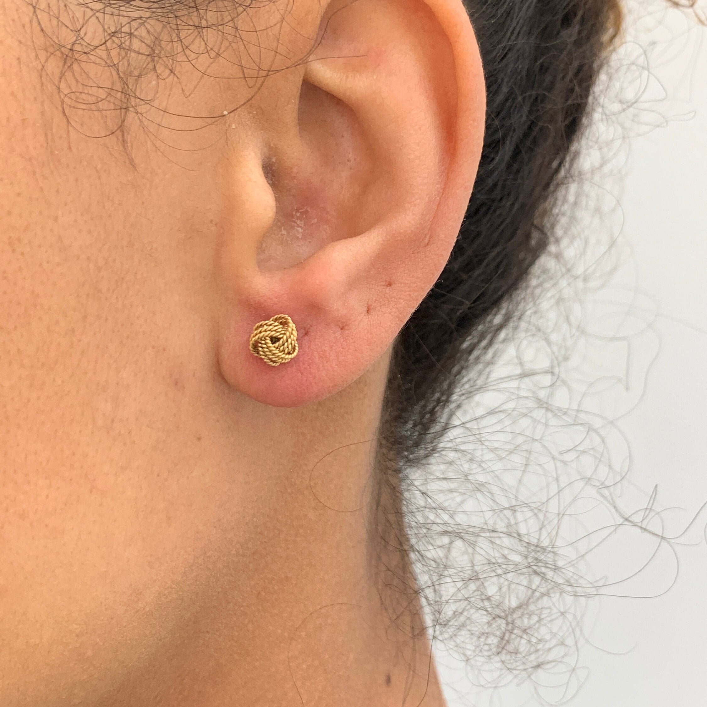 Gold wire ball earrings, Gold stud earrings, Antique Earrings, Wire stud earrings, Wire ball stud, Simply Everyday Earrings, Modern Earrings