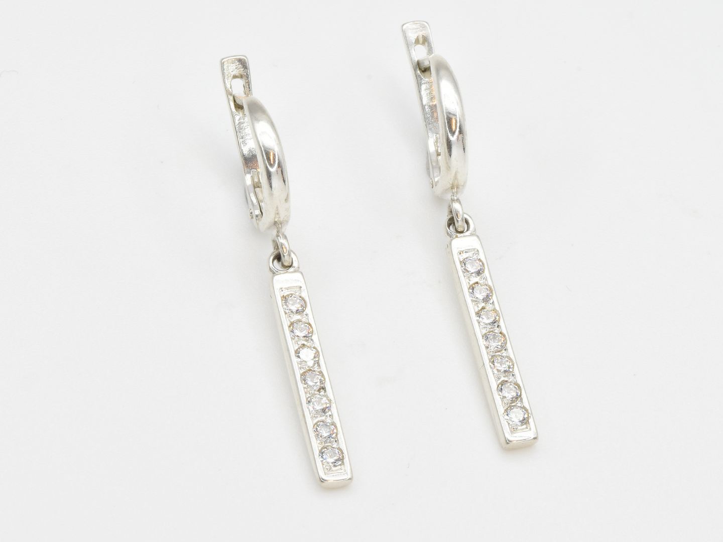 2430-1-E-cCZZ: Sterling Silver 925 Created CZ Diamond