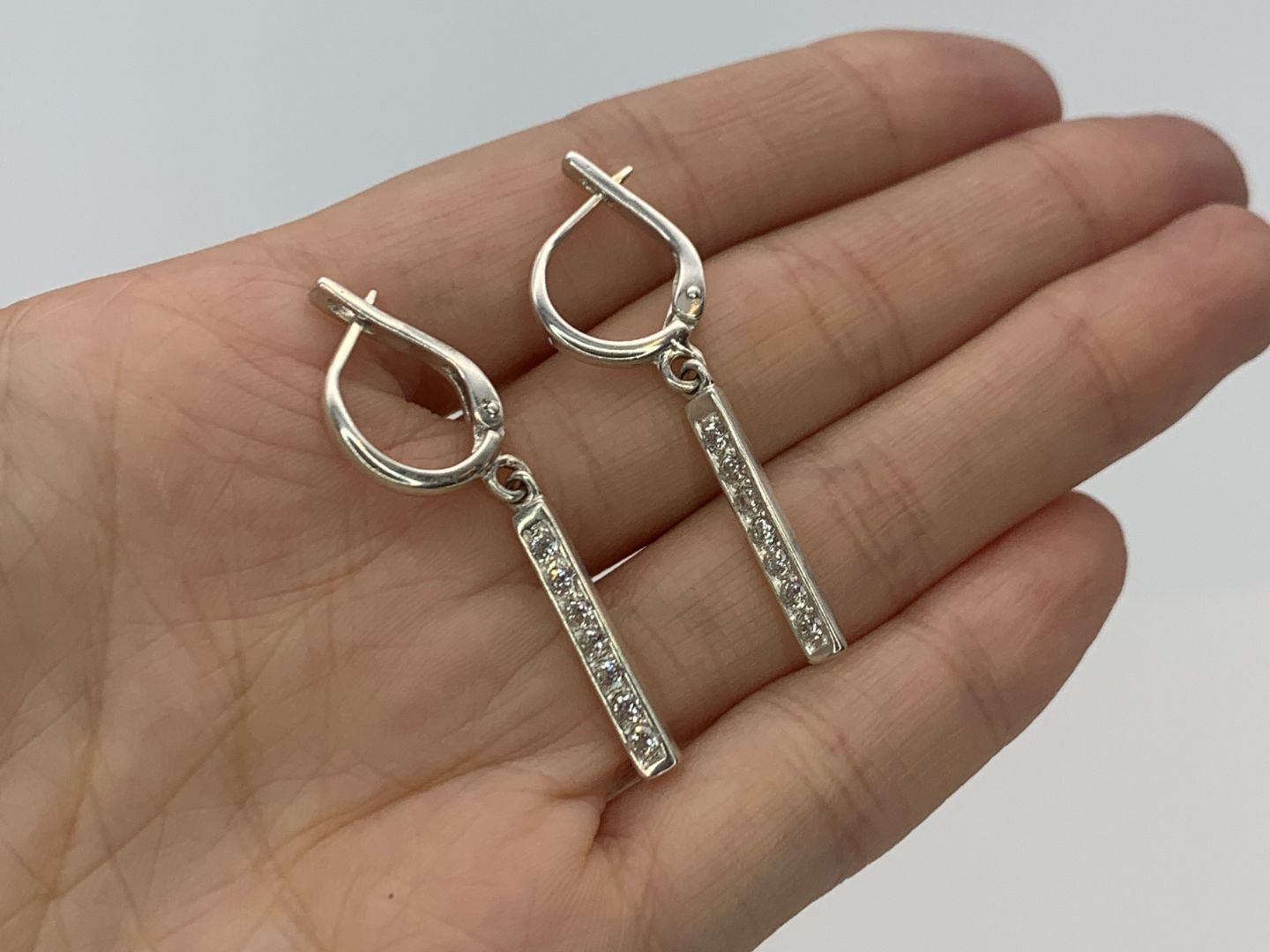 2430-1-E-cCZZ: Sterling Silver 925 Created CZ Diamond