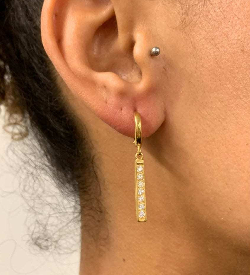 2430-1-E-cCZZ: Gold Vermeil 18k Created CZ Diamond