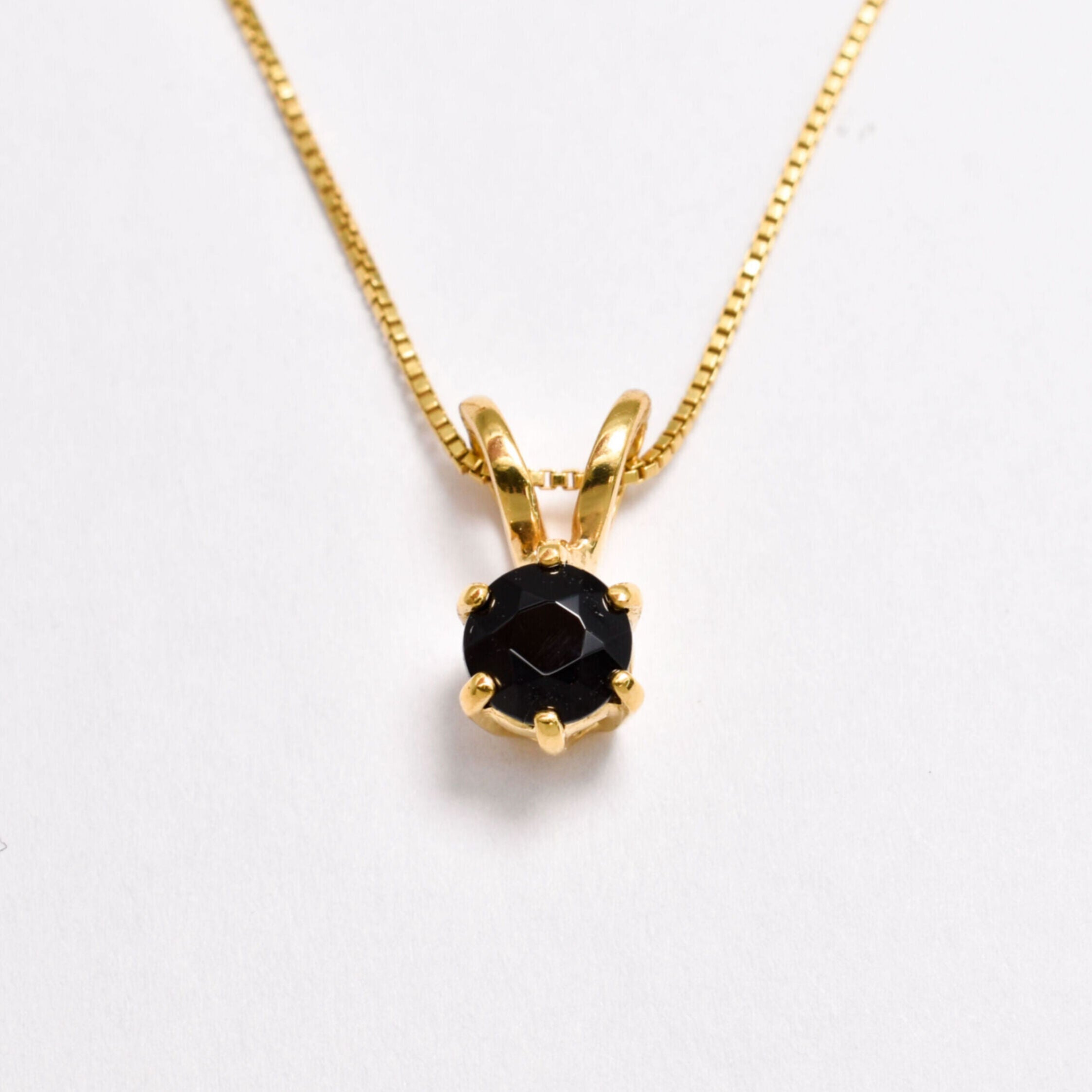 Gold Onyx Pendant - Dainty Black Necklace - Round Solitaire Pendant made in 18k Gold Vermeil. Ideal for everyday wear and perfect for birthday gifting and special occasions.
