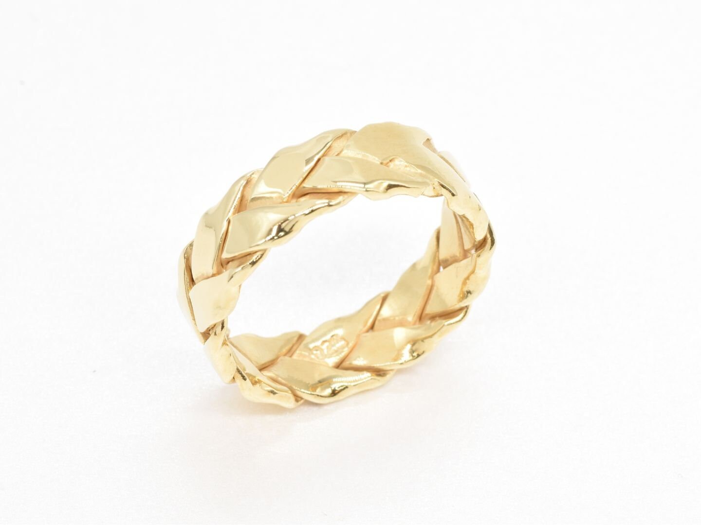 R71010037-R-0S: Gold Vermeil 18k