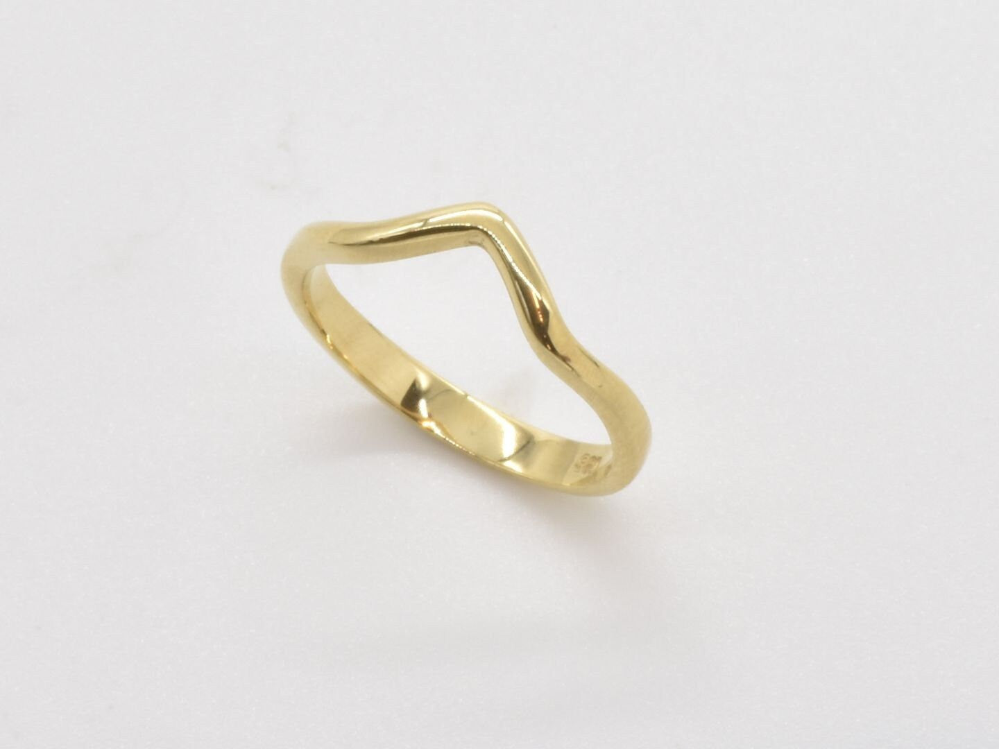 R68010330-R-0S: Gold Vermeil 18k