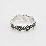 Rose Eternity Ring - Gold Flower Band - Infinity Roses Ring