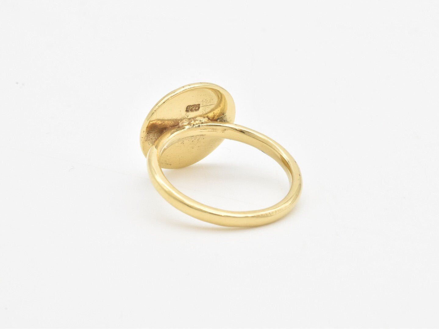 R68011070-R-0S: Gold Vermeil 18k