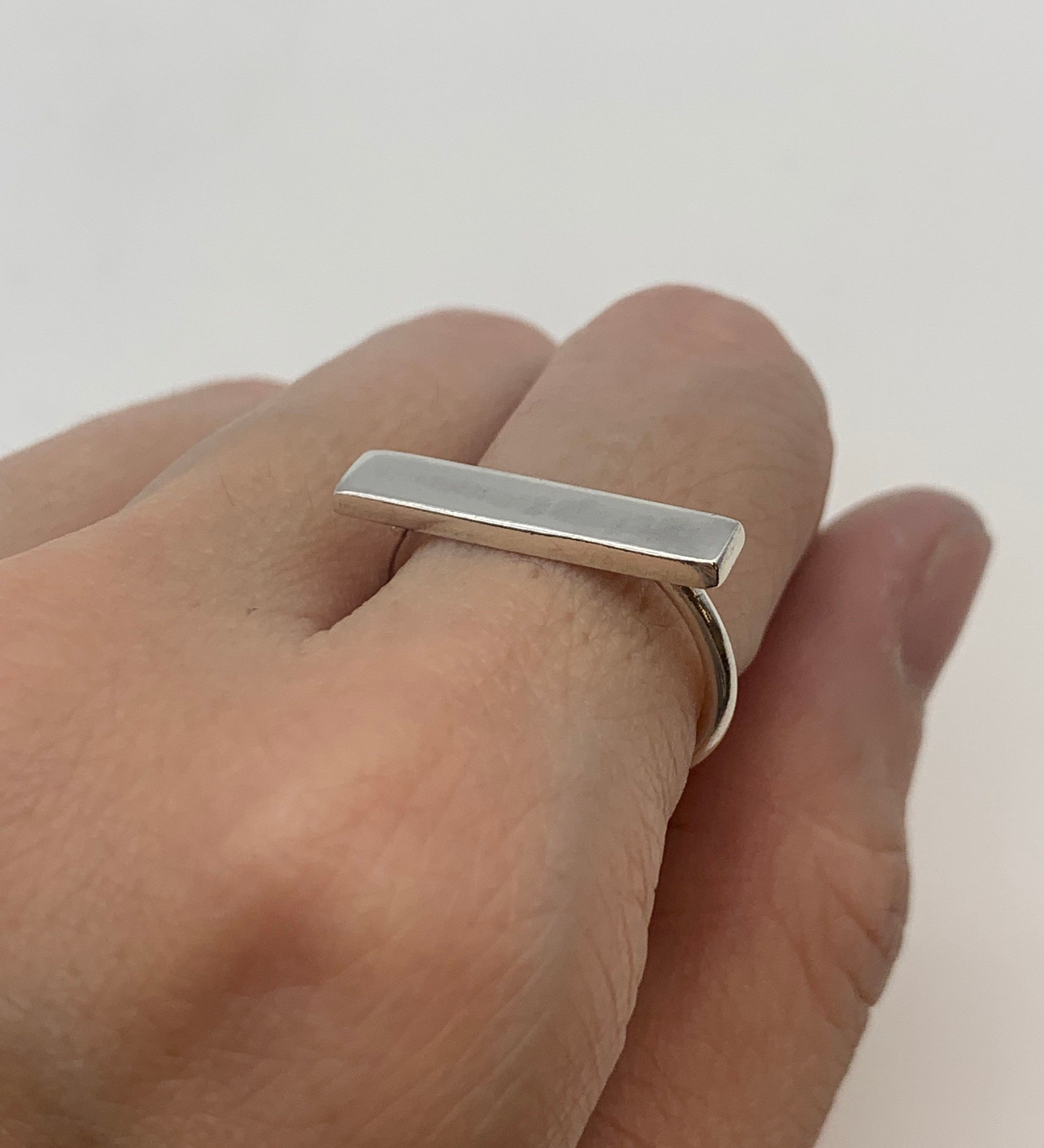 R25010099-R-0S: Sterling Silver 925