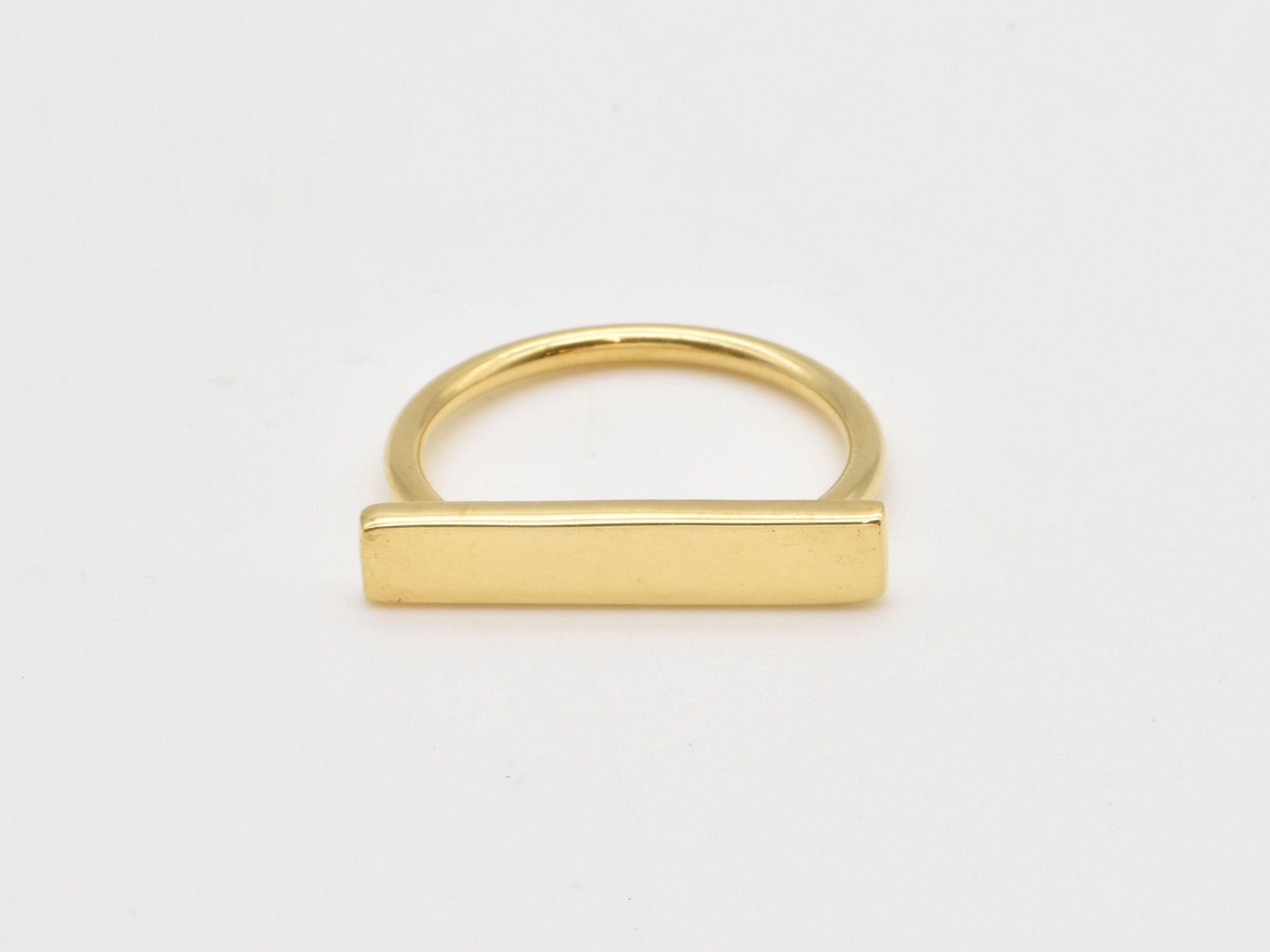 R25010099-R-0S: Gold Vermeil 18k