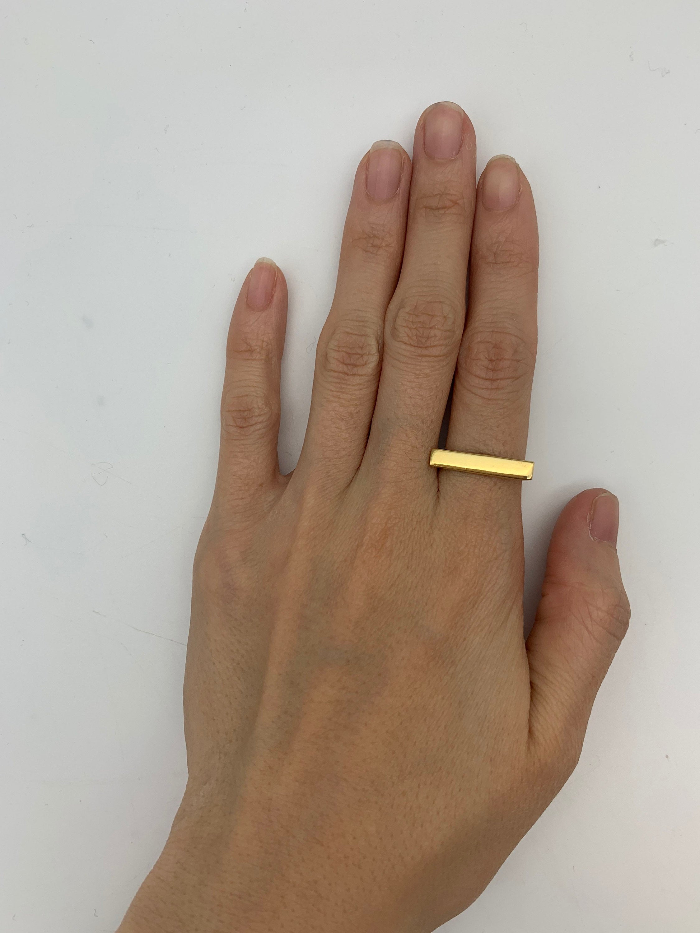 R25010099-R-0S: Gold Vermeil 18k