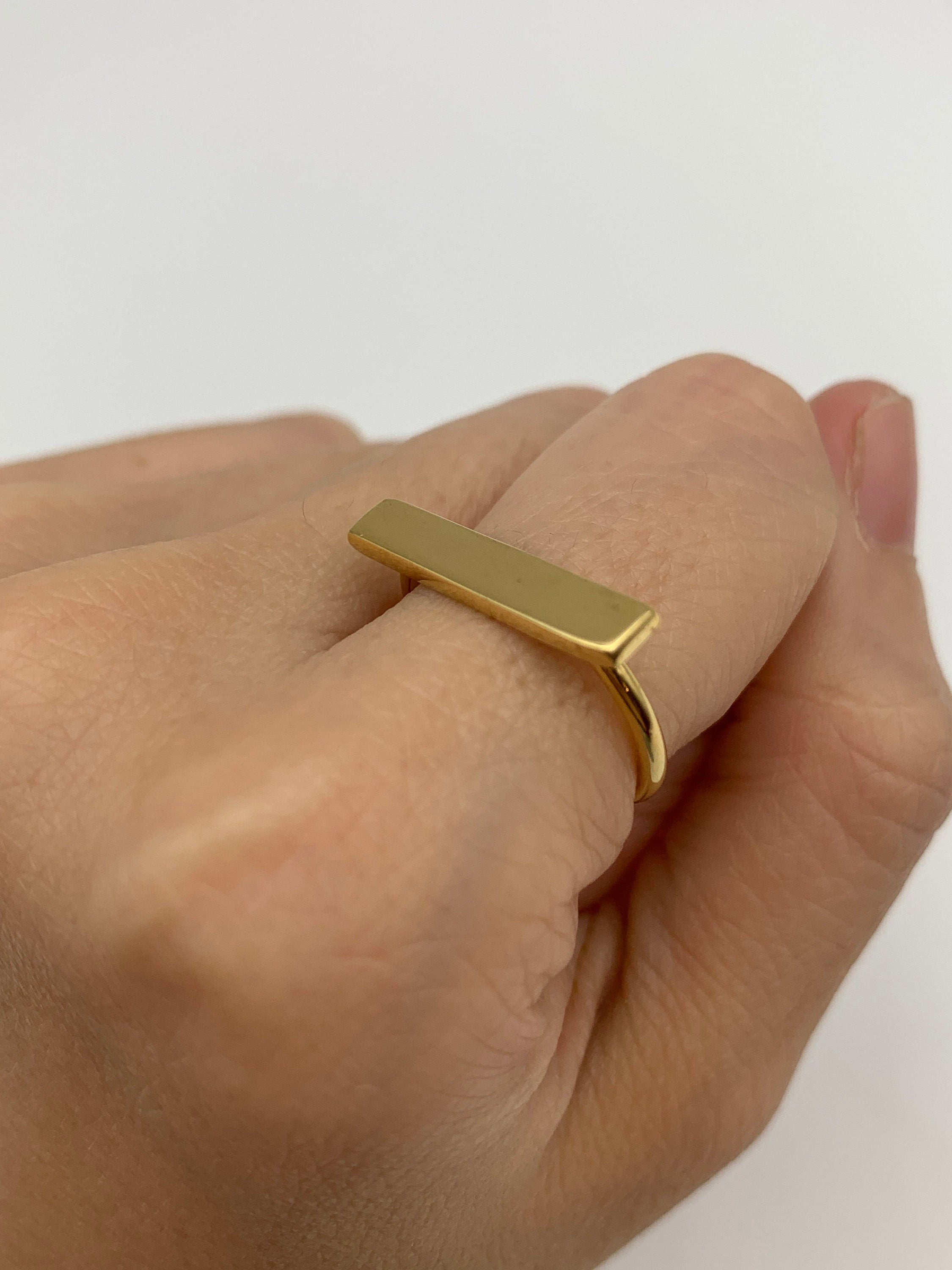 R25010099-R-0S: Gold Vermeil 18k