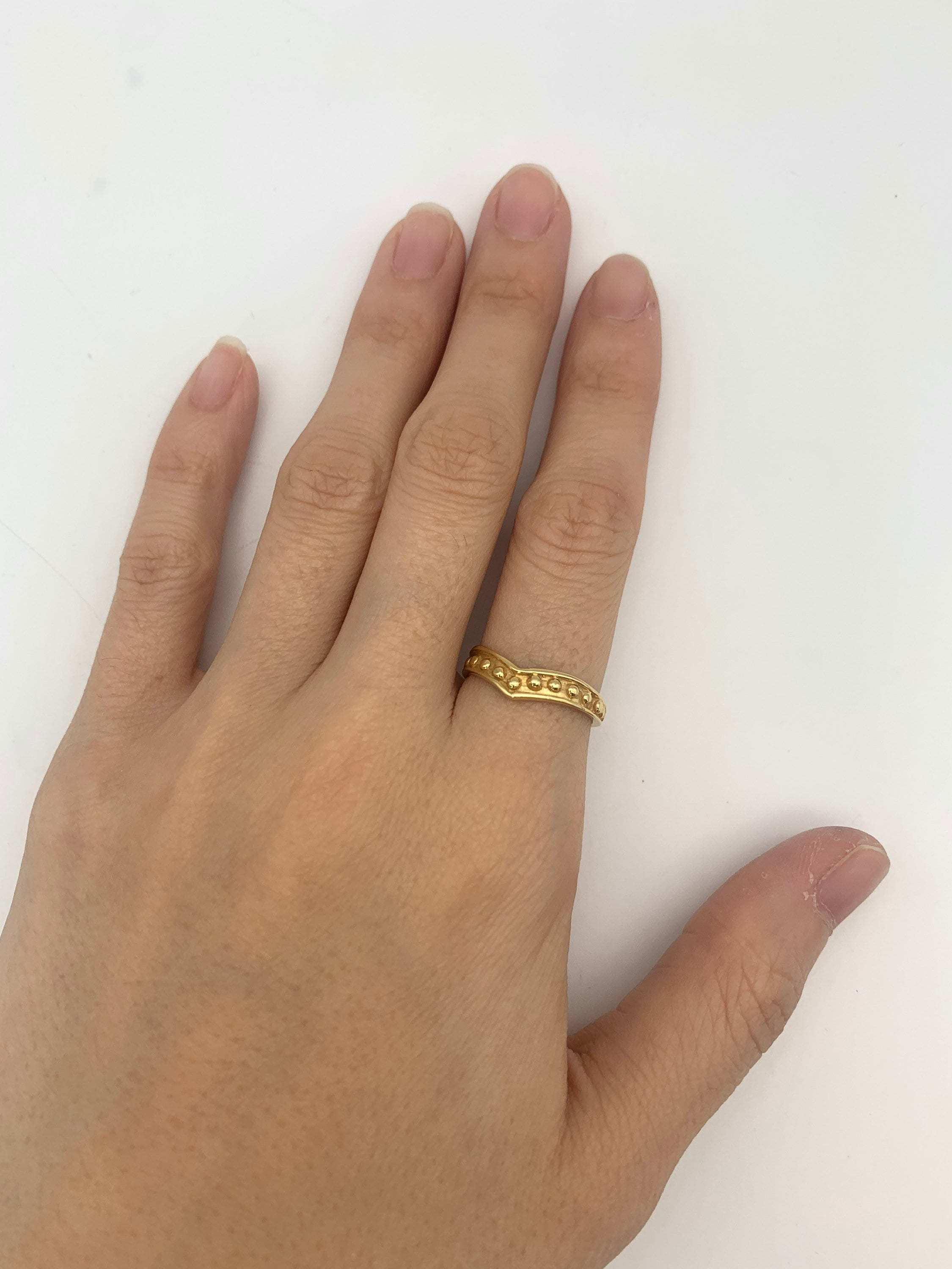 R68010640-R-0S: Gold Vermeil 18k
