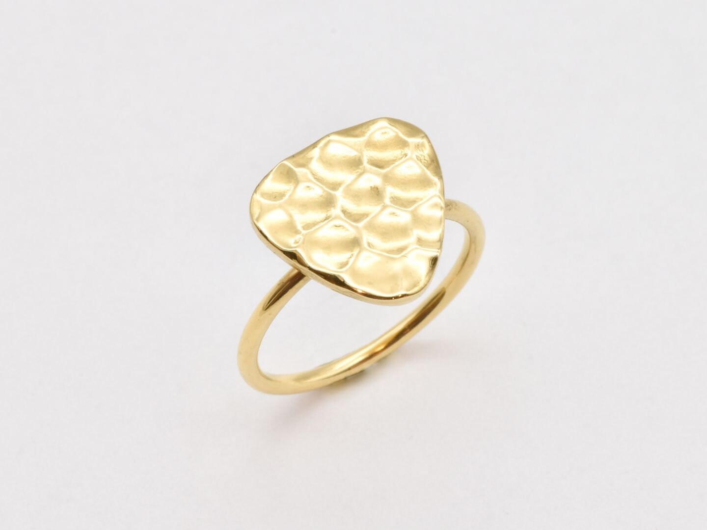 R25140026-R-0S: Gold Vermeil 18k