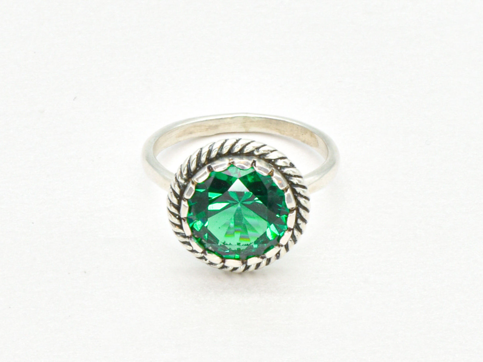 Stunning 925 Sterling Silver Ring with a Round Created Green Emerald, ideal for daily wear and meaningful birthday gifts.