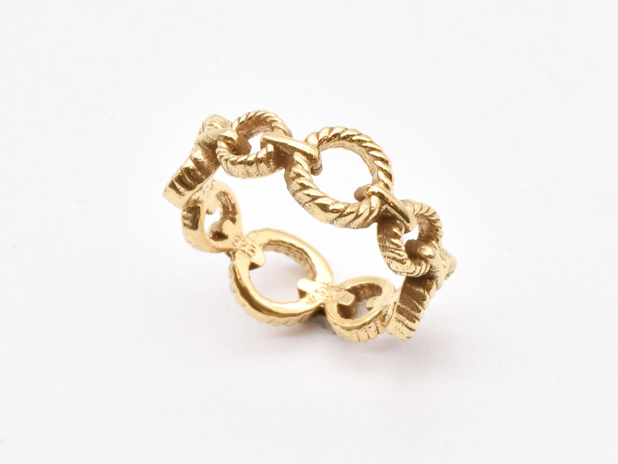 R1020010269-R-0S: Gold Vermeil 18k