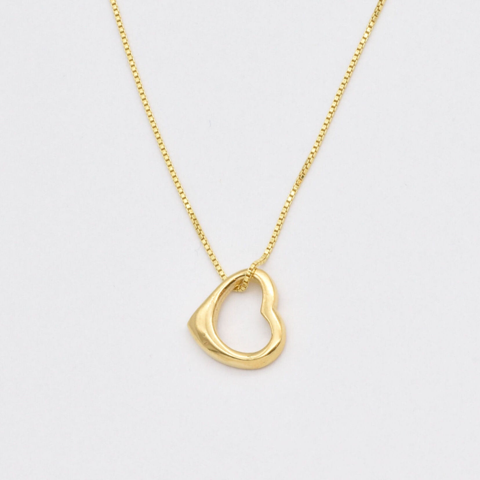 Gold Heart Necklace - Open Heart Pendant, Heart Charm Pendant made in 18k Gold Vermeil. Ideal for everyday wear and perfect for birthday gifting and special occasions.