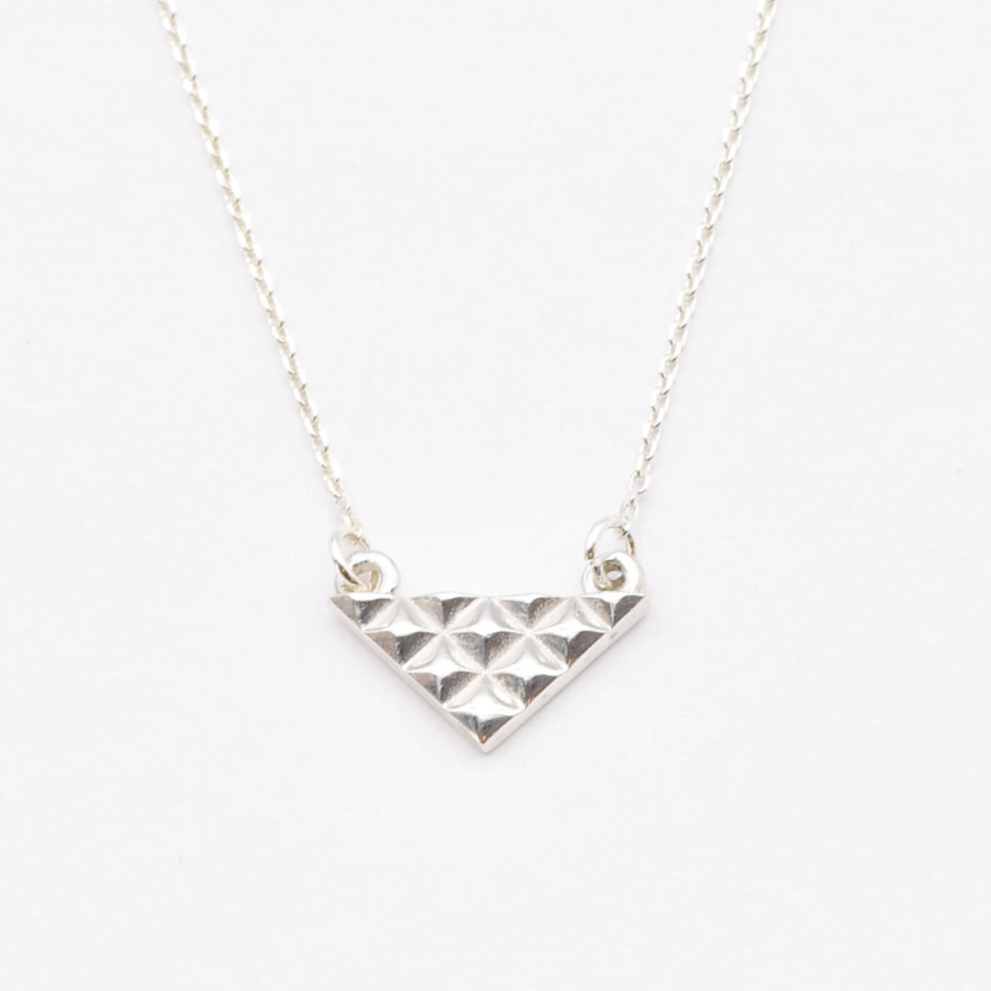 NE019250074-R-0S: Sterling Silver 925