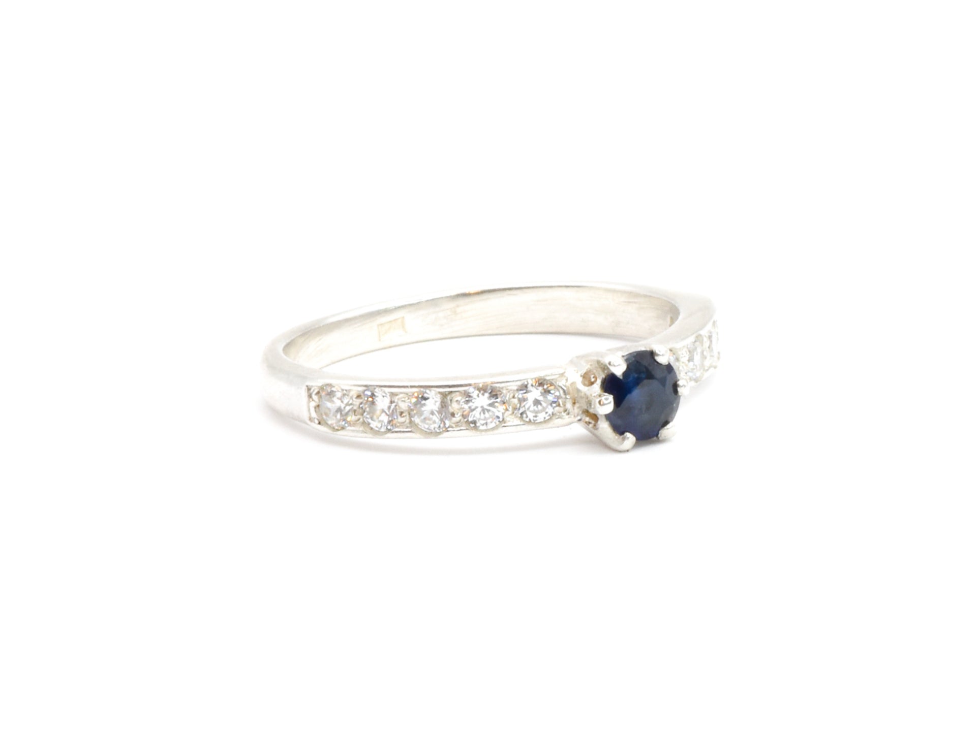Charming Natural Sapphire Ring in 925 Sterling Silver, a lovely choice for daily wear and thoughtful gift-giving moments.