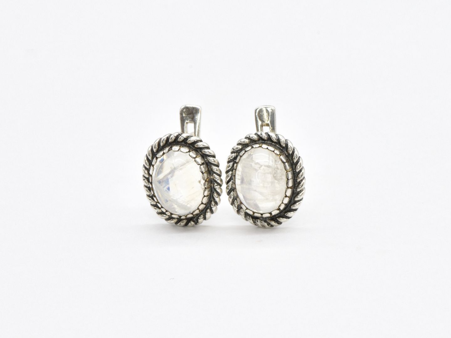 2350-E-nMOO: Sterling Silver 925 Natural Moonstone