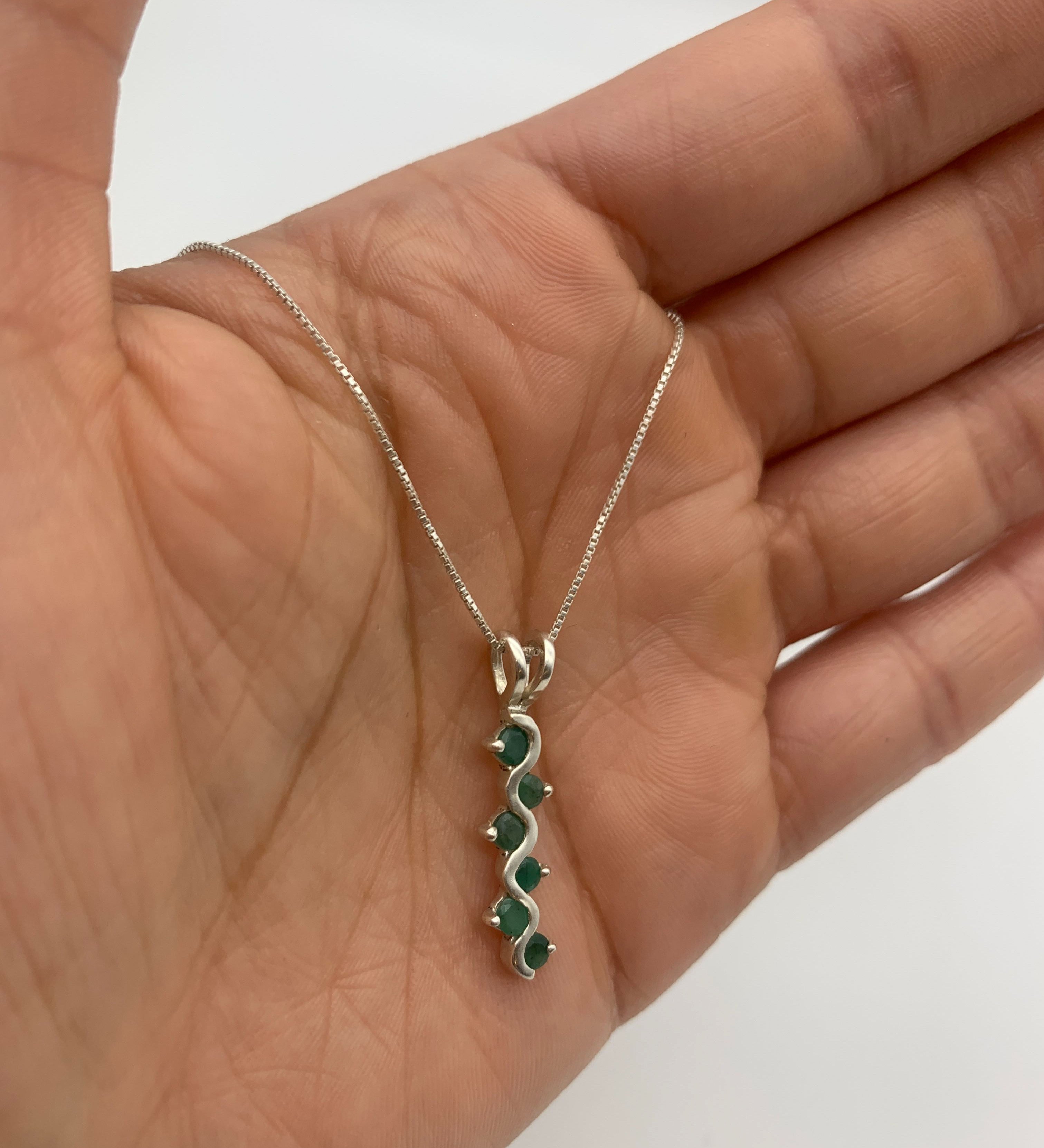 Natural Emerald Pendant in 925 Sterling Silver, ideal May birthstone gift for growth, harmony, and emotional healing.