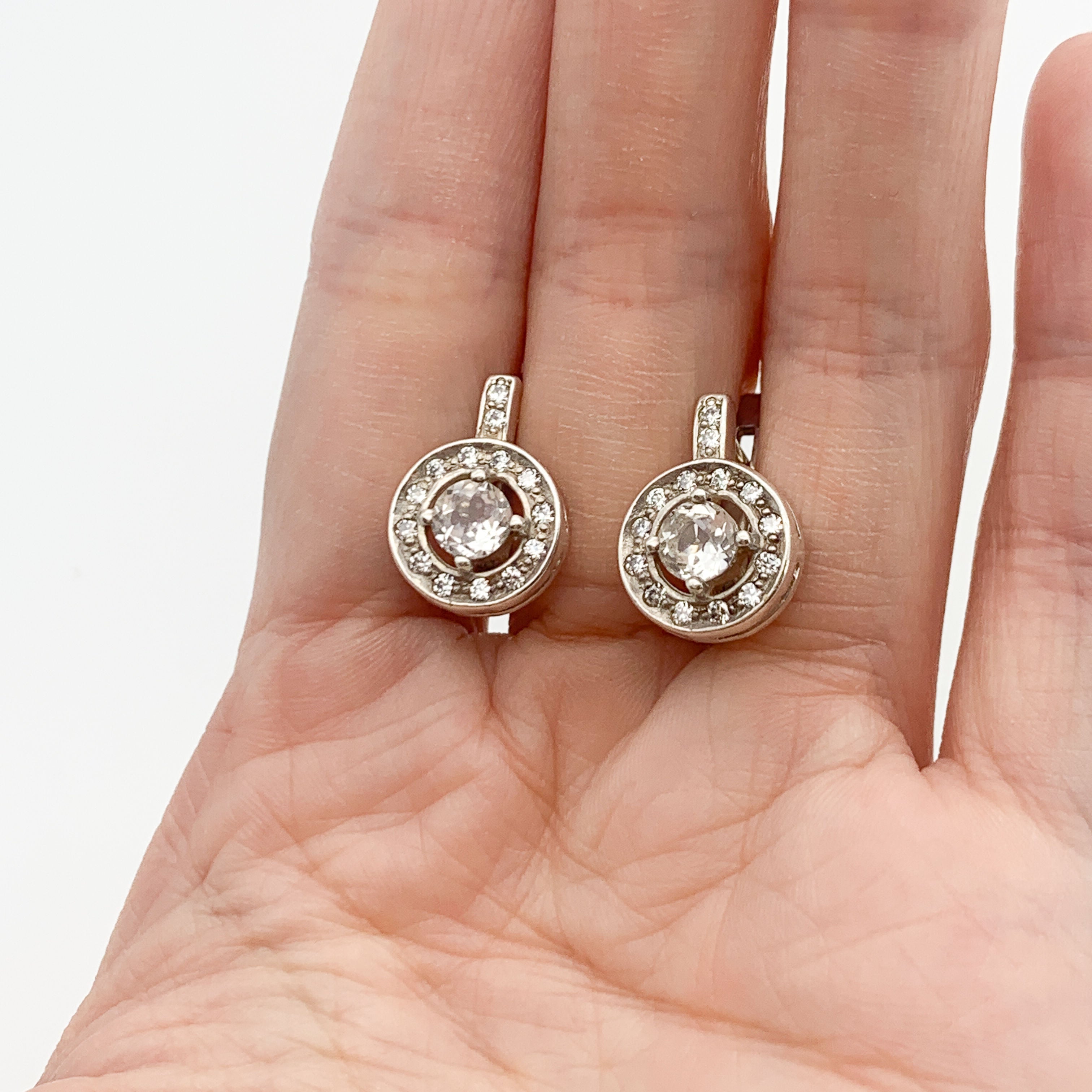 2429-E-nWHT: Sterling Silver 925