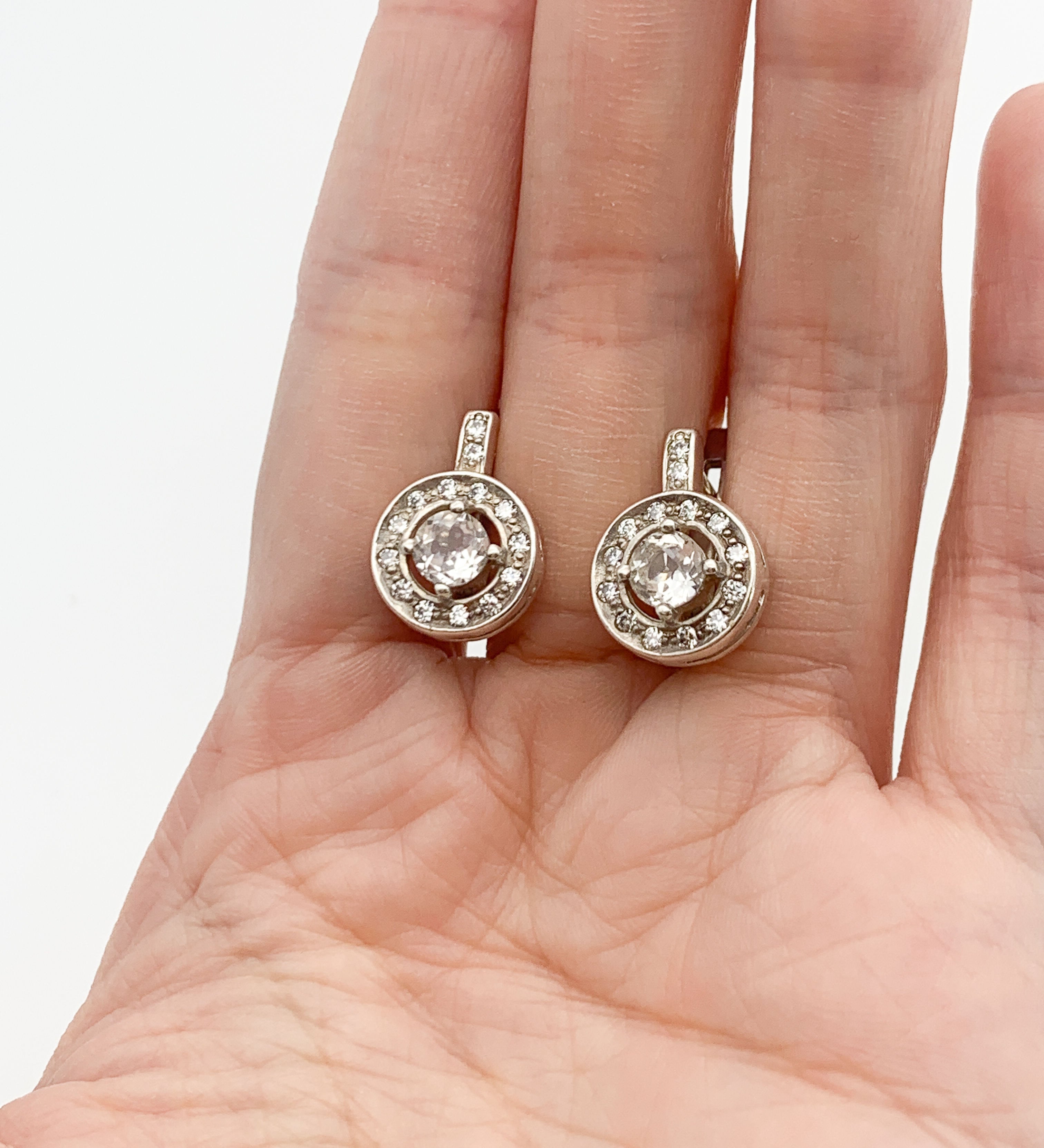 2429-E-nWHT: Sterling Silver 925