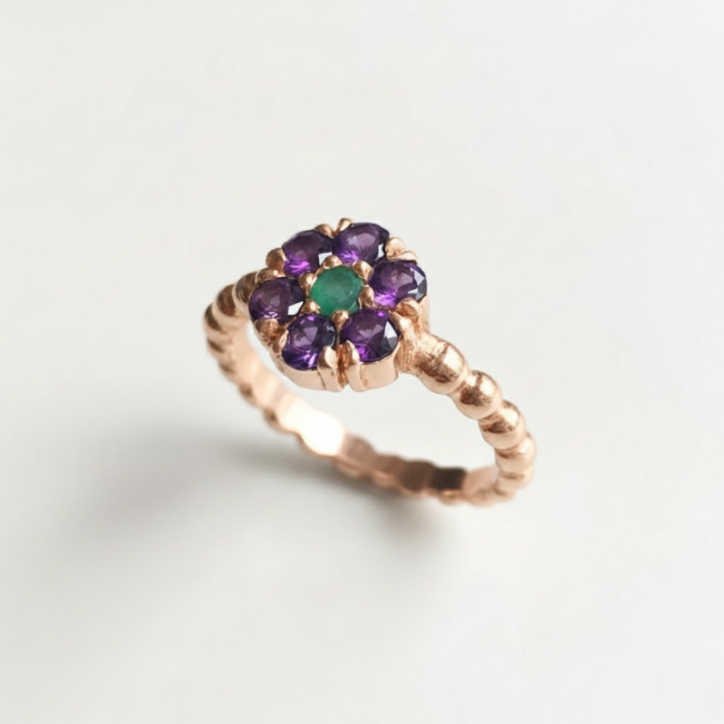 Amethyst Flower Ring - Purple Daisy Ring - Emerald Dainty Ring