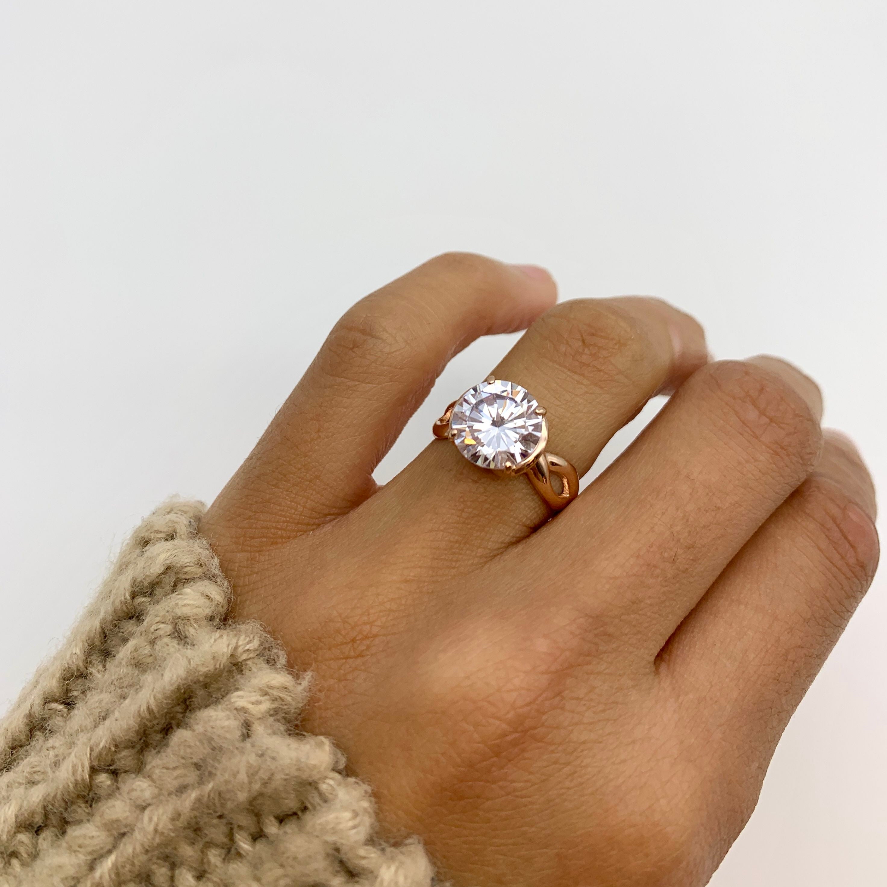 Engagement Ring, 2 carat Diamond, Lab-grown diamond (c.z.) Ring, Bridal diamond Ring, Sparkly Ring, Promise Ring, Solid Silver Ring, 4 Carat(1)