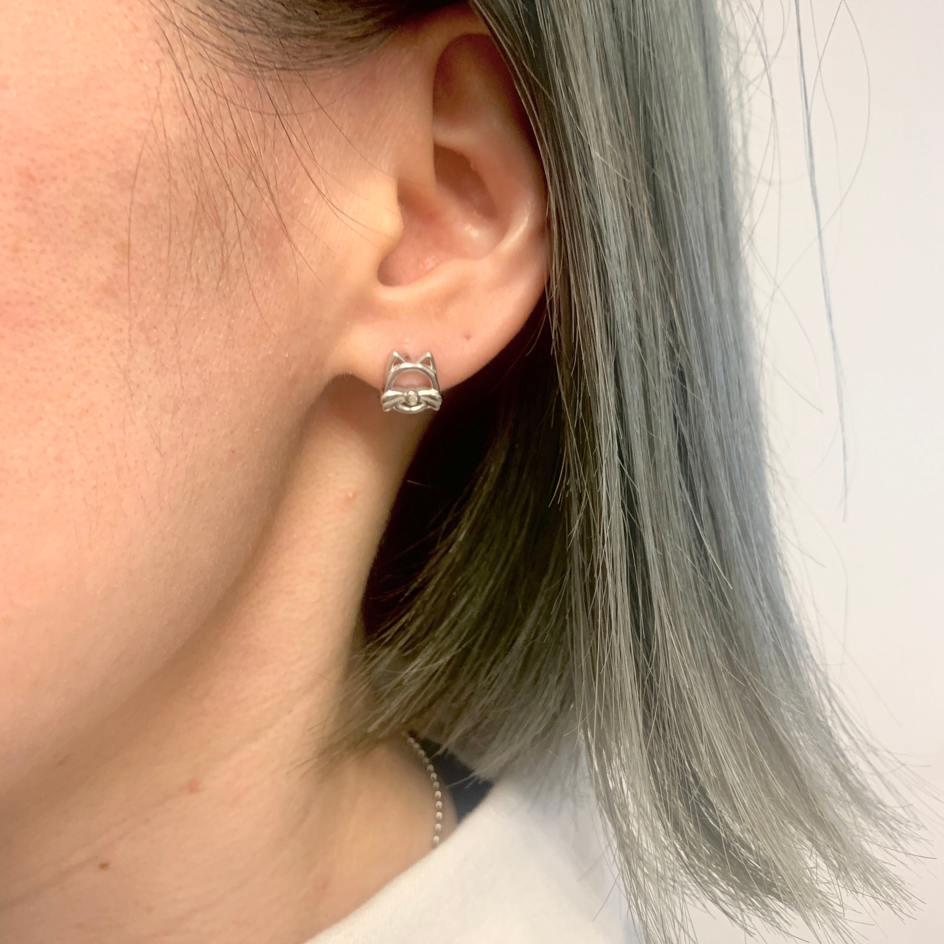 EG2020CZ-E-cCZ: Sterling Silver 925 Created CZ Diamond