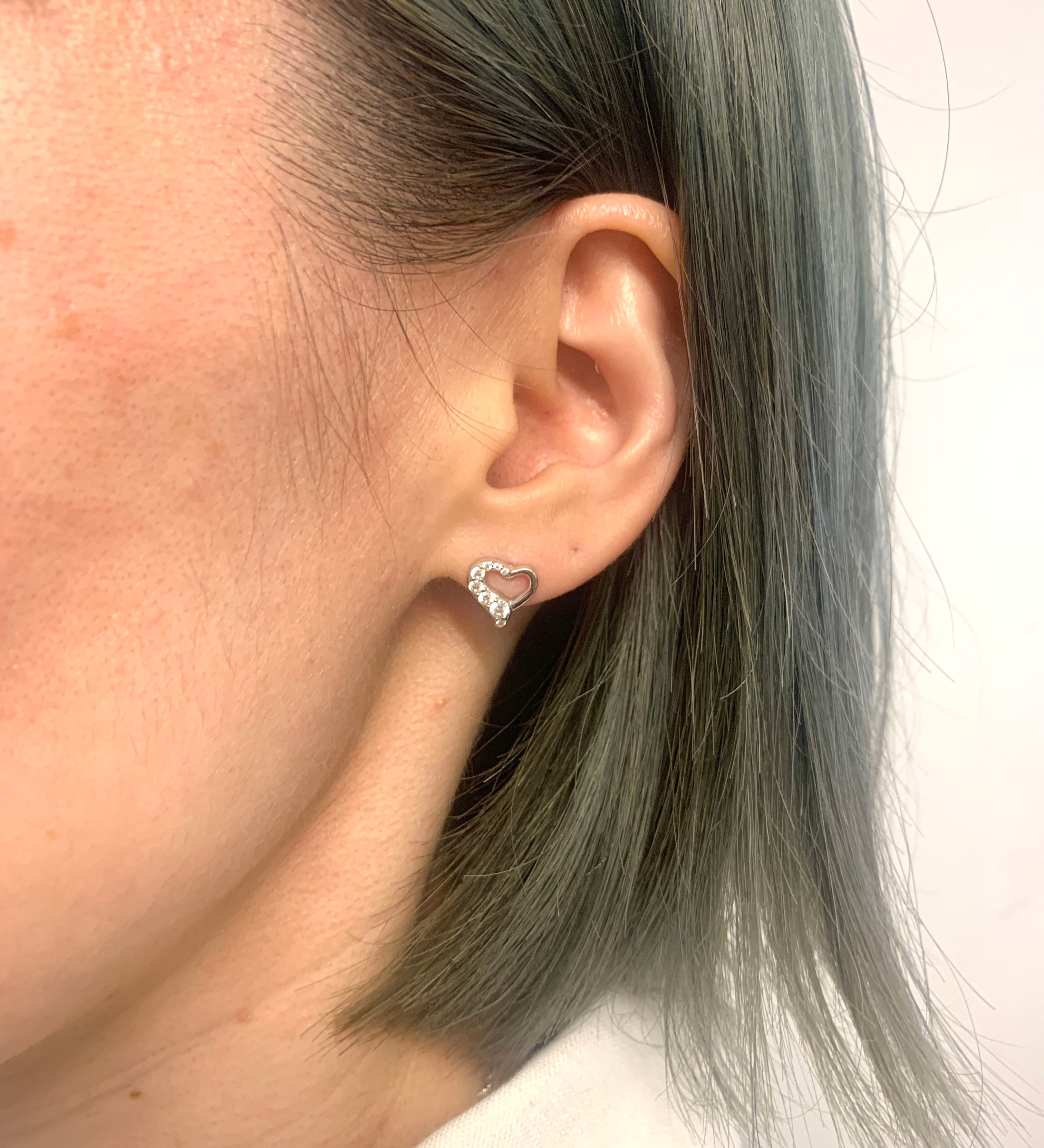 VE2019CZ-E-cCZ: Sterling Silver 925 Created CZ Diamond