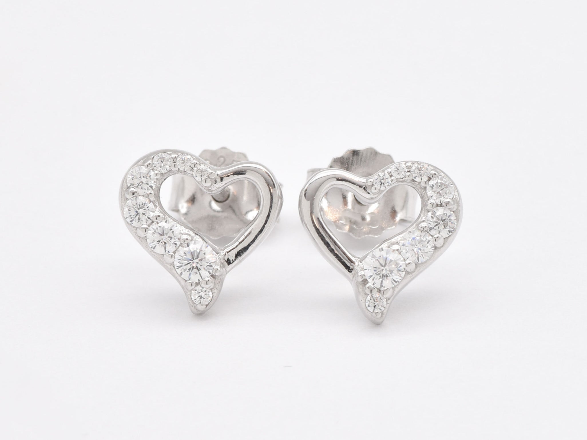 VE2019CZ-E-cCZ: Sterling Silver 925 Created CZ Diamond