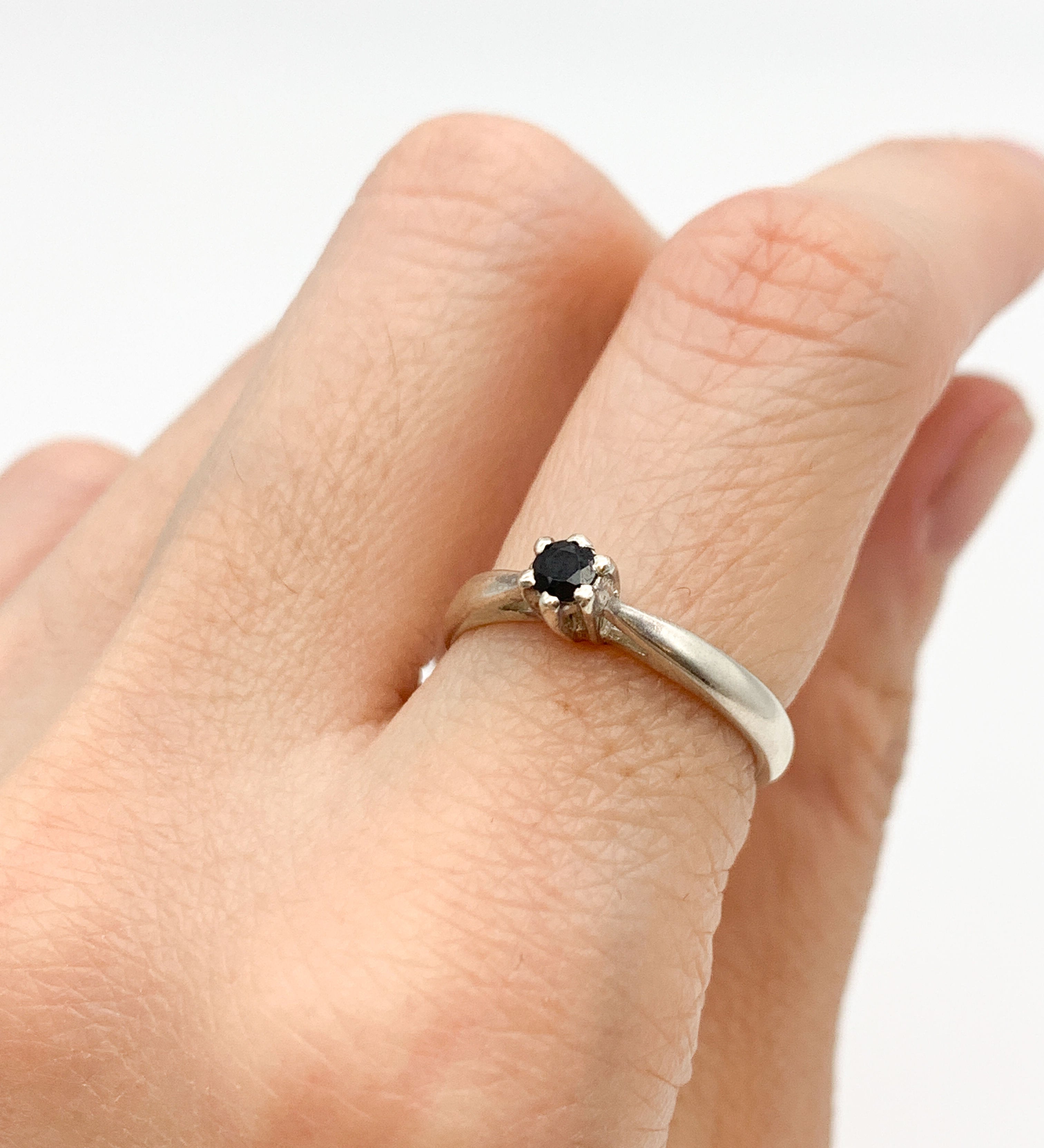 2904-R-nONY: Sterling Silver 925