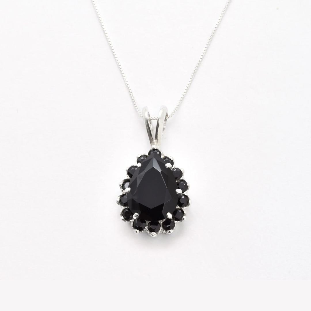 Large Onyx Pendant - Black Statement Necklace - Vintage Teardrop Necklace made in 925 Sterling Silver. Ideal for everyday wear and perfect for birthday gifting and special occasions.