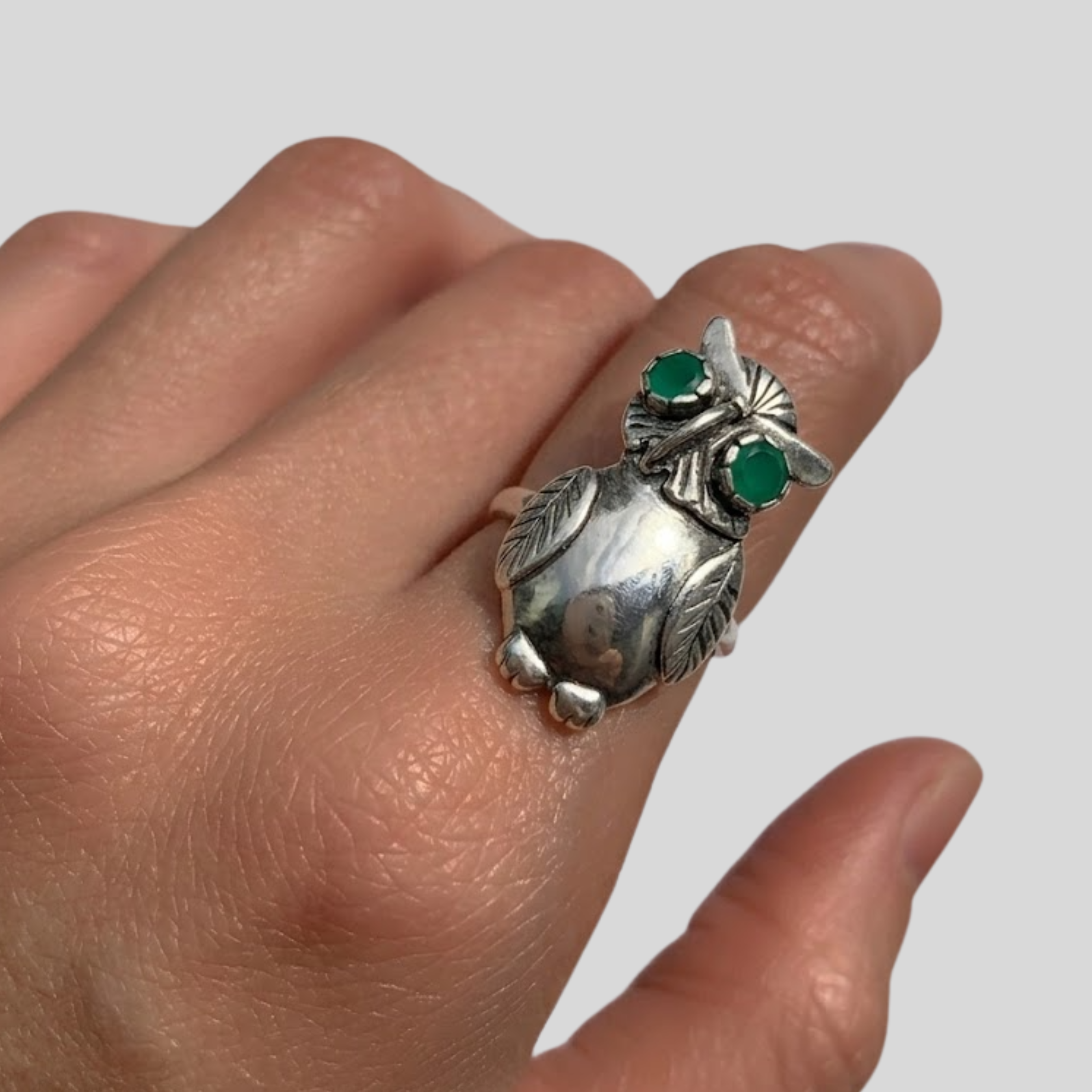 Sterling Silver Emerald Ring with Prong Setting, May Birthstone, symbolizes harmony and healing, great for daily wear or gifts.