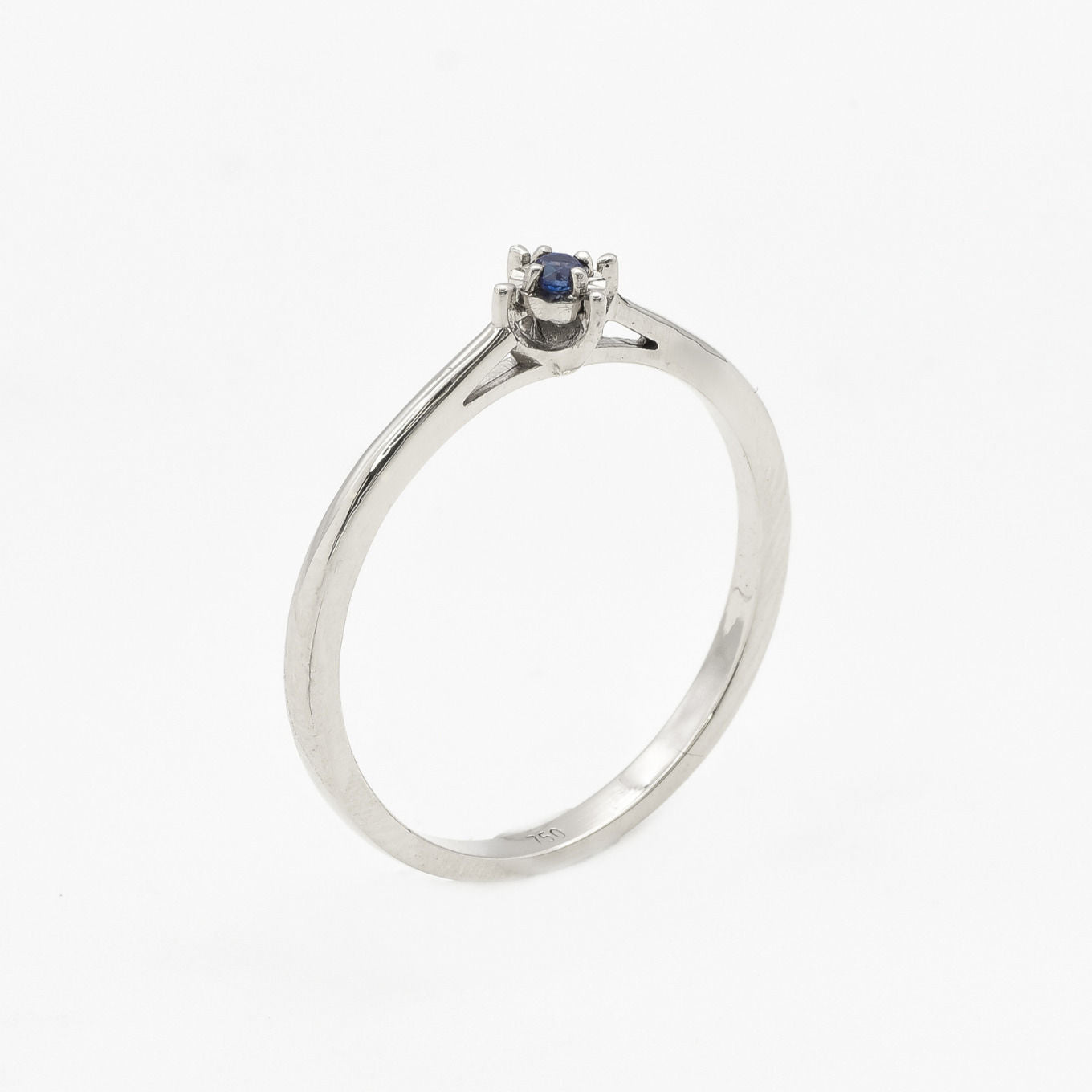 Natural Sapphire Ring - 18k Solid White Gold Ring - Dainty Sapphire Ring