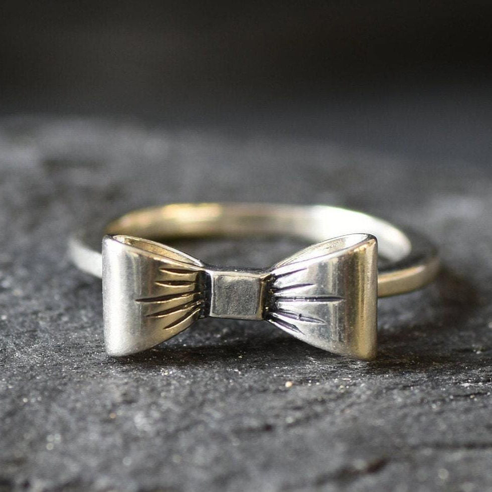 Silver Ribbon Ring, Silver Bow Ring, Anniversary Ring, Promise Ring, Vintage Ring, Dainty Ring, Ribbon Jewellery, Silver Ring, 925 Silver