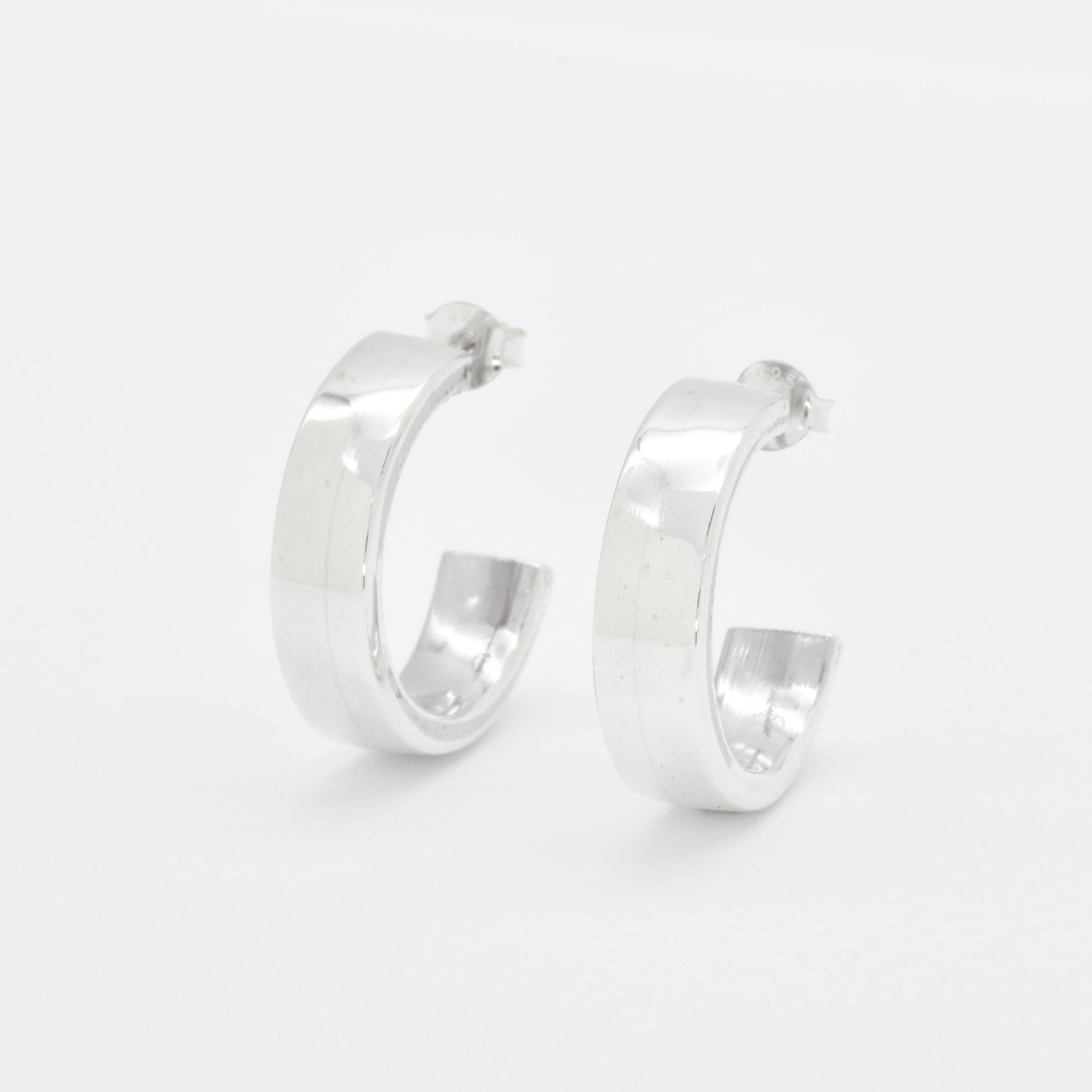 EA010850086-E-0S: Sterling Silver 925 0S