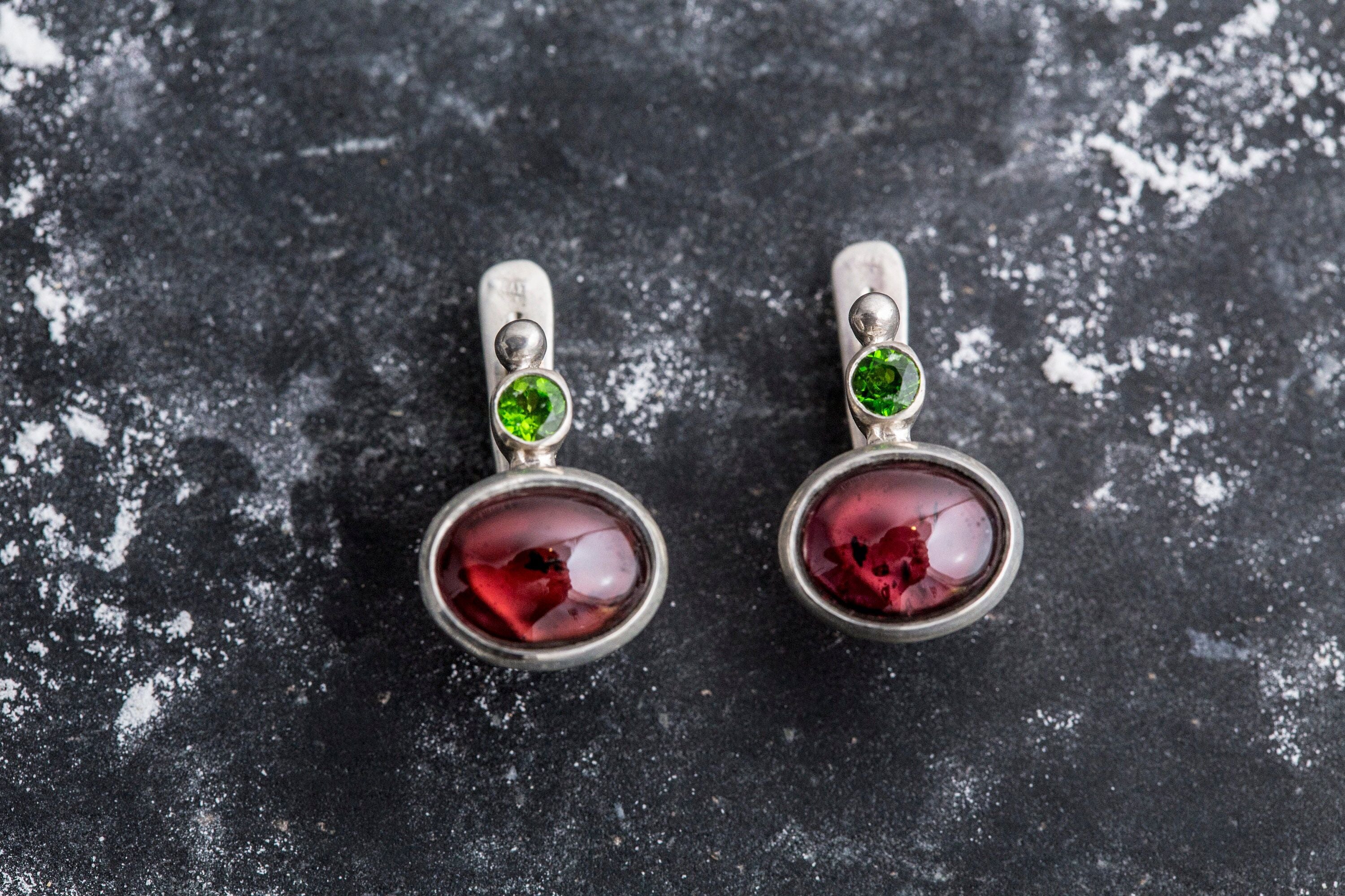 Red Garnet Earrings, Natural Garnet, Chrome Diopside, Unique Earrings, January Birthstone, Anniversary Earrings, Silver Earrings, Garnet