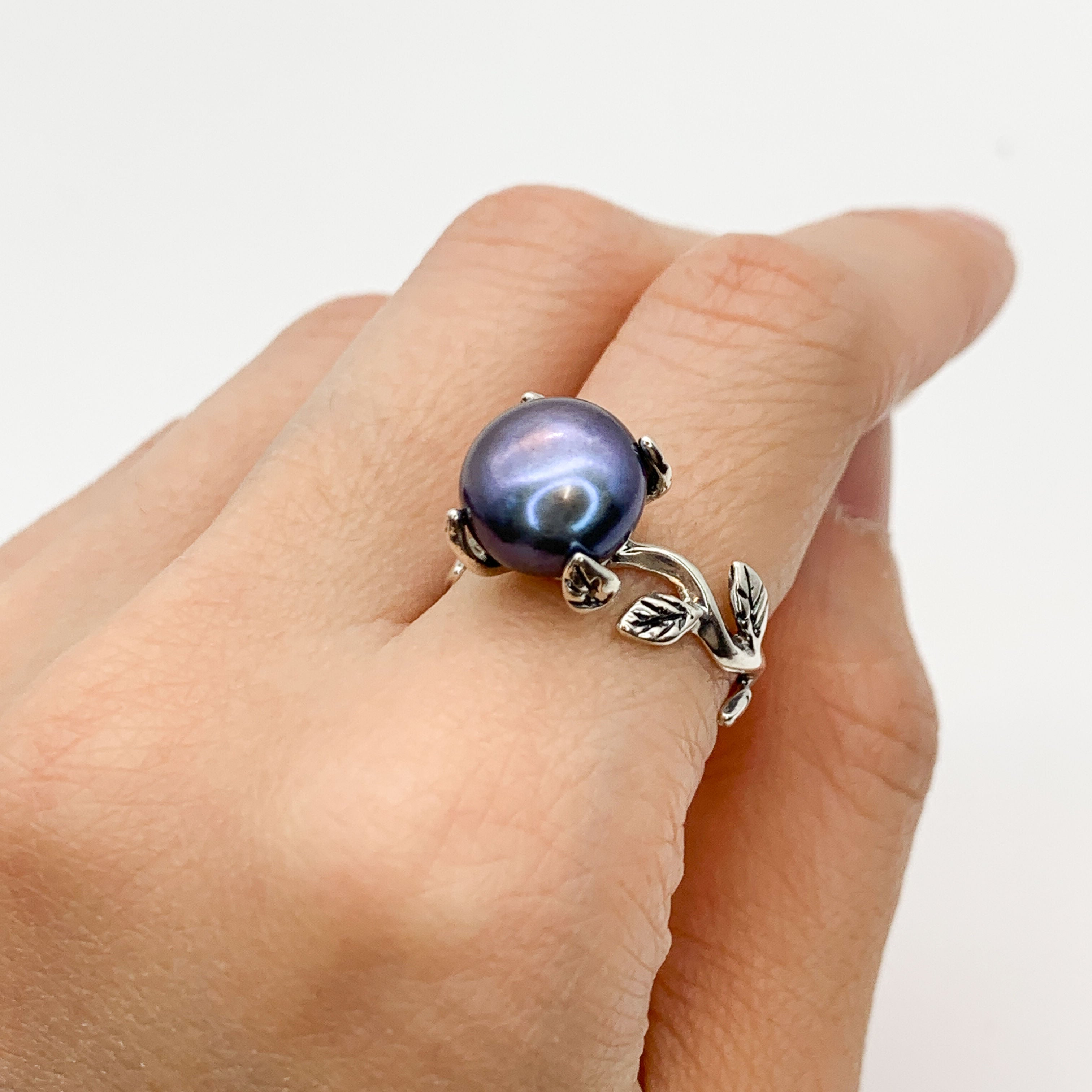 2848-R-nBLP: Sterling Silver 925 Natural Black Pearl