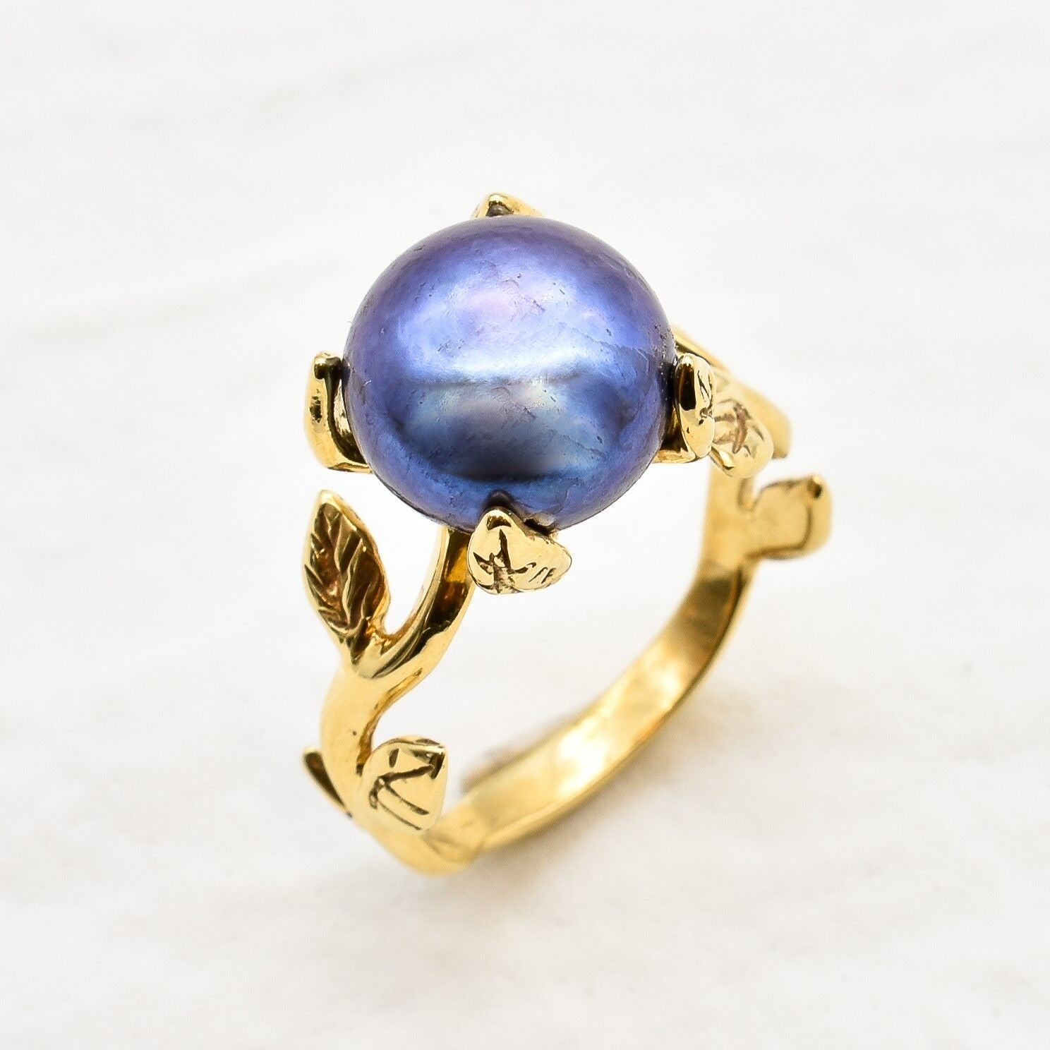 2848-R-nBLP: Gold Vermeil 18k Natural Black Pearl