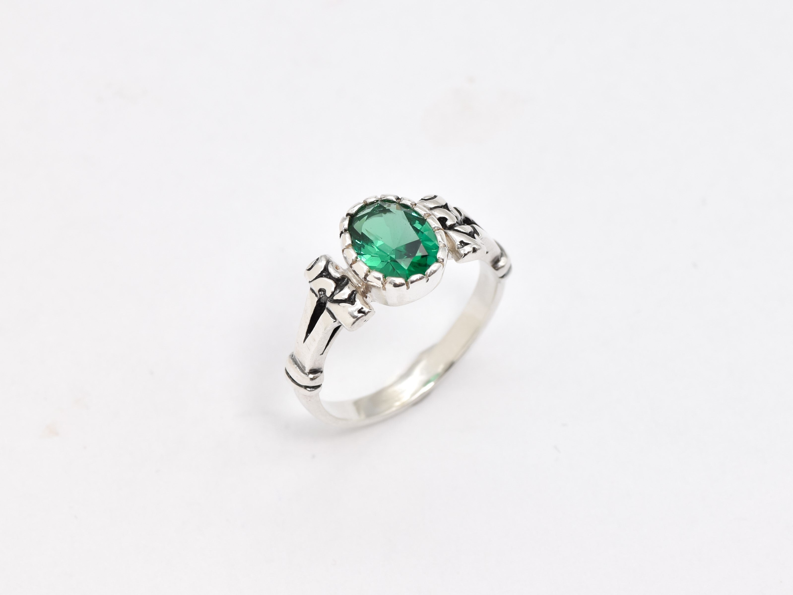 Created Emerald Ring made in 925 Sterling Silver with Oval Created Green Emerald in Prong setting, May Birthstone gift idea, symbolizes, ideal for everyday wear and perfect for birthday gifting and special occasions.