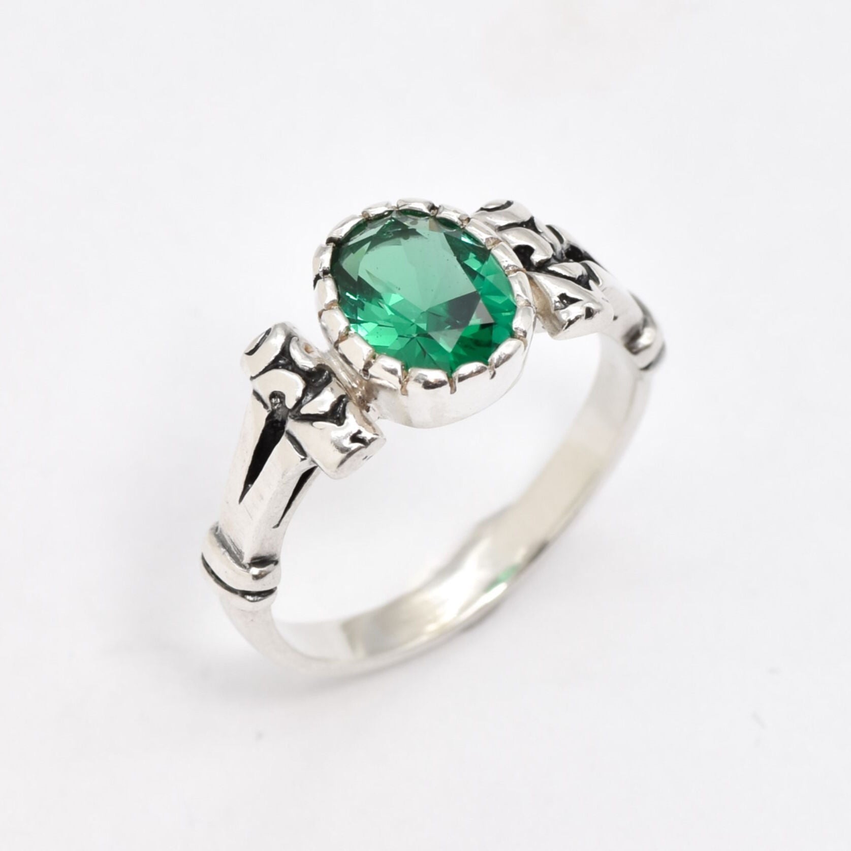 Created Emerald Ring made in 925 Sterling Silver with Oval Created Green Emerald in Prong setting, May Birthstone gift idea, symbolizes, ideal for everyday wear and perfect for birthday gifting and special occasions.