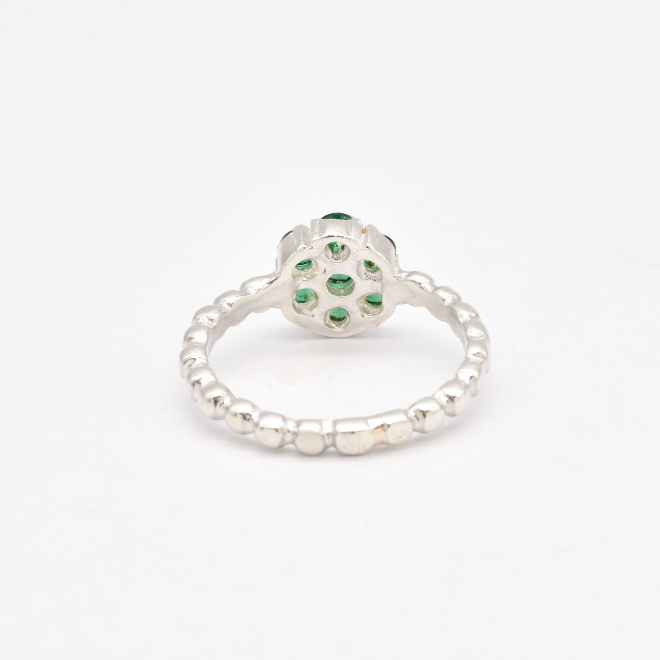 Charming Cluster Setting Emerald Ring in 925 Sterling Silver, ideal for May birthdays and elegant everyday accessorizing.